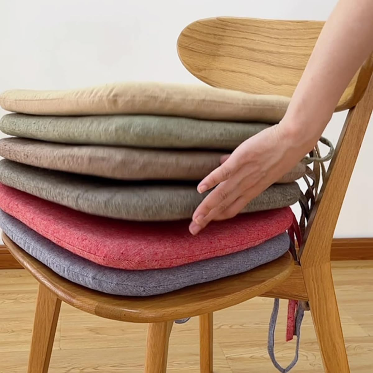 Chair Cushions for Dining Chairs 4 Pack, Dining Kitchen Chair Pads with Ties, Cushion for Dining Room Non Slip, Indoor Dining Chair Cushions Pad 43X41 Cm (Beige) - Beige image number 6