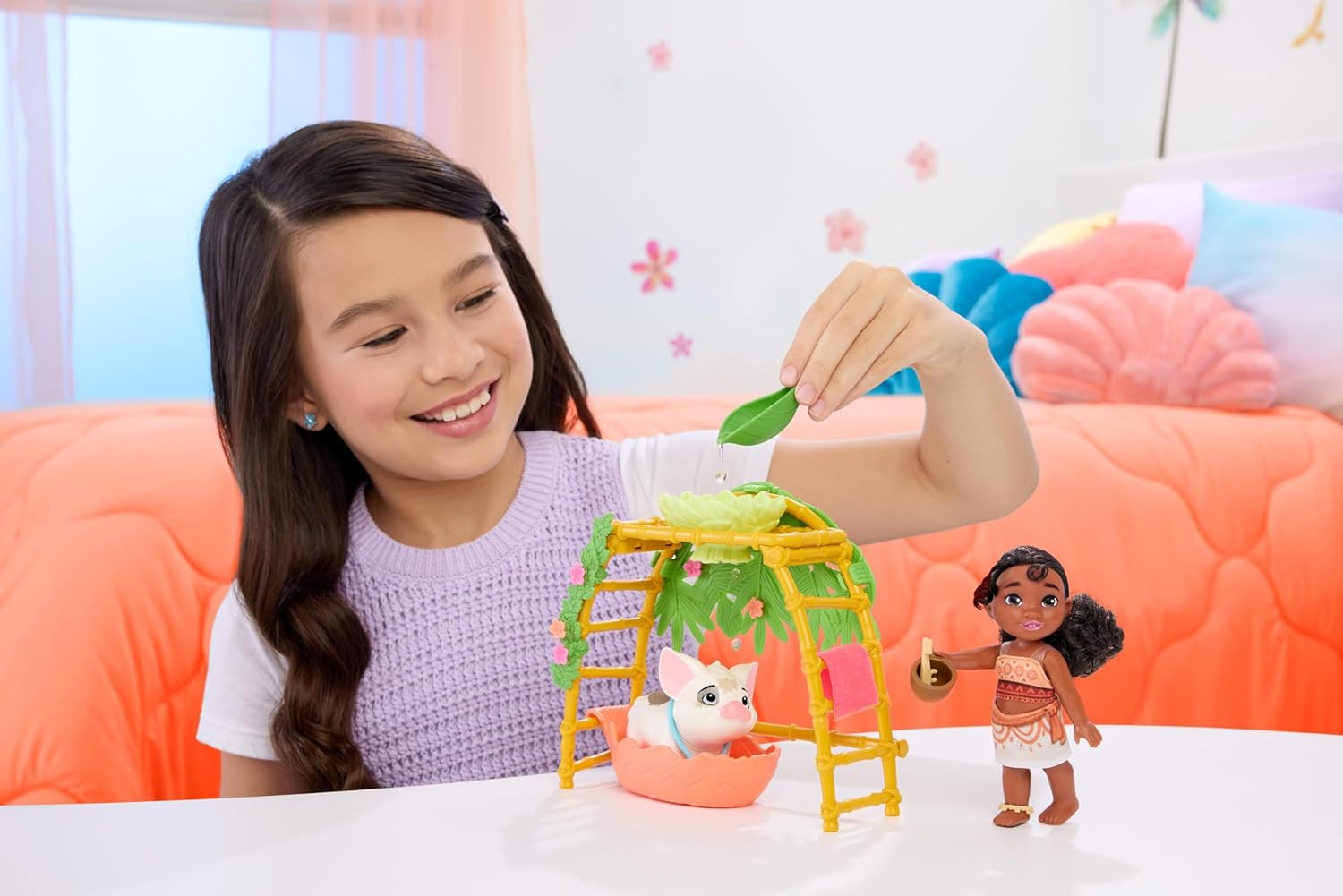 Mattel Disney Moana 2 Simea & Pua Bathtime Fun Playset with Fashion Doll, Animal Friend, Tub & 10+ Accessories, Toys Inspired by the Movie image number 5