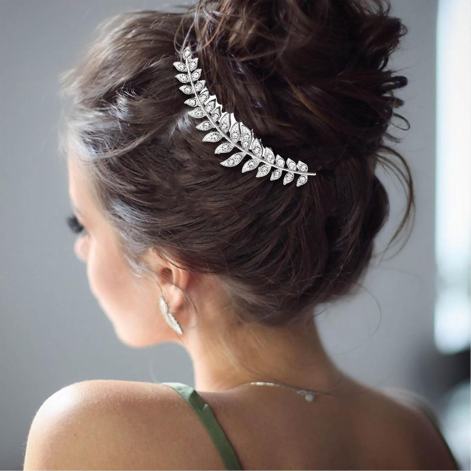 Enautoabs Vintage Silver Leaf Wedding Hair Comb Crystal Leaf Side Comb Large Metal Leaves Hairpiece Bridal Headwear Decorative Accessories for Women Headpiece
