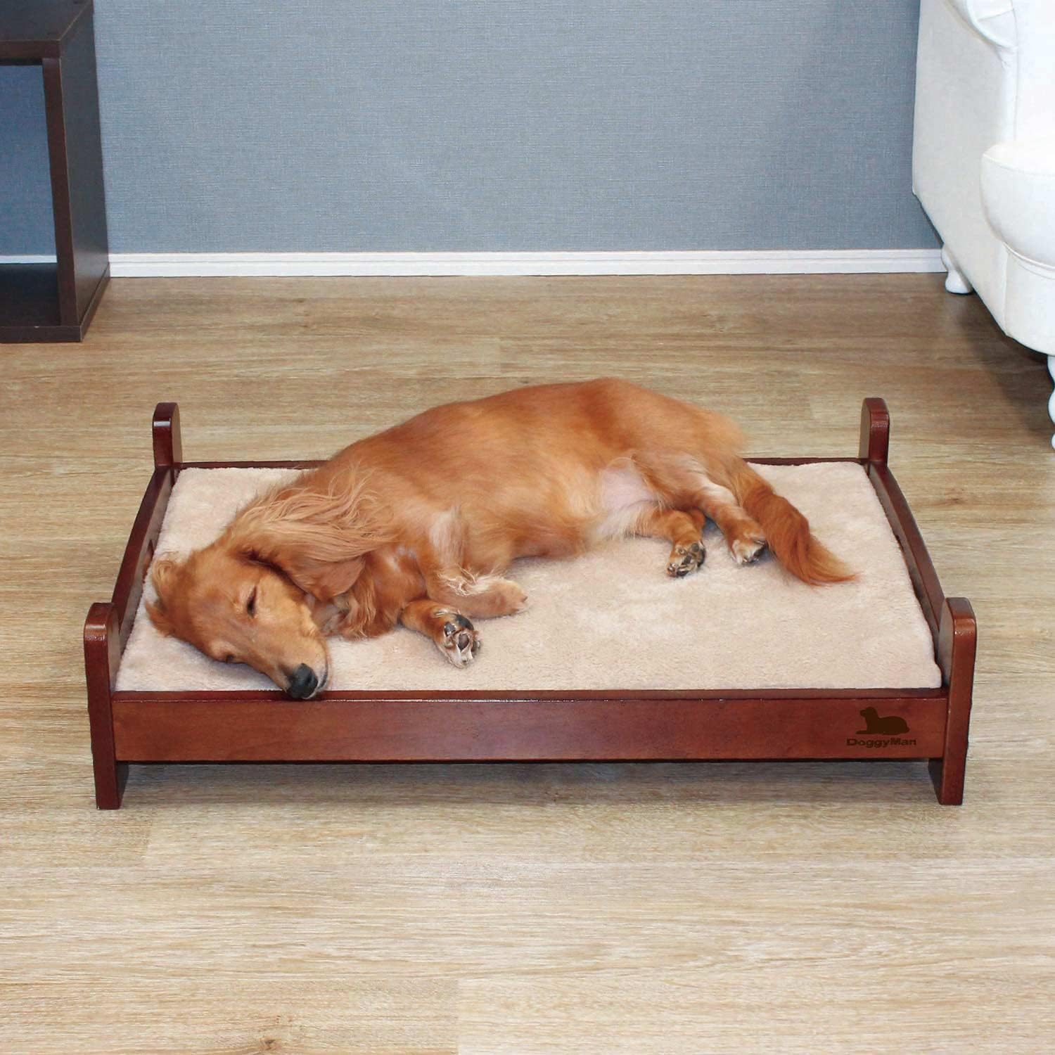 Doggyman Woody Style Cozy Dog Bed image number 1