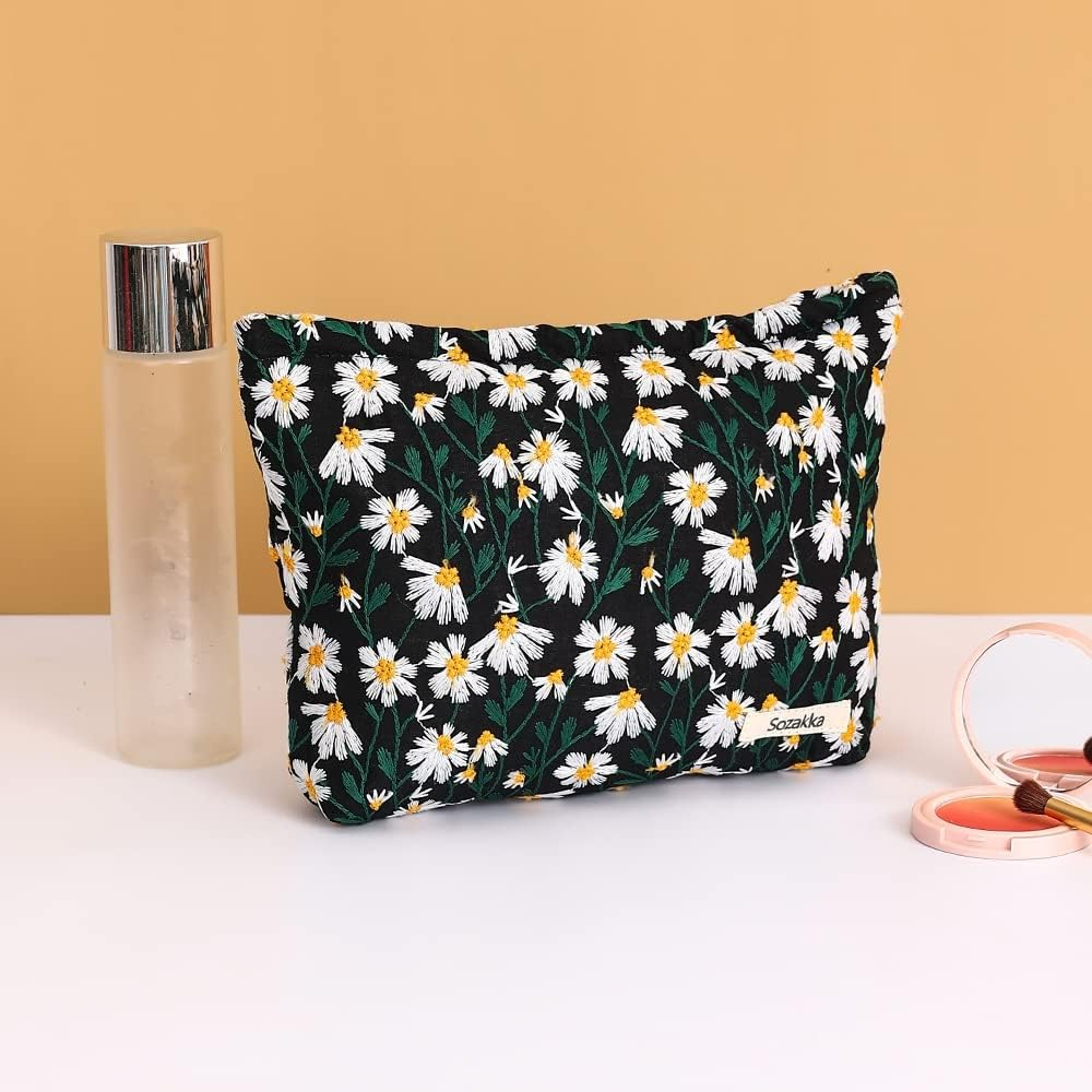 LYDZTION Black Daisy Makeup Bag Cosmetic Bag for Women,Large Capacity Canvas Makeup Bags Travel Toiletry Bag Accessories Organizer image number 3