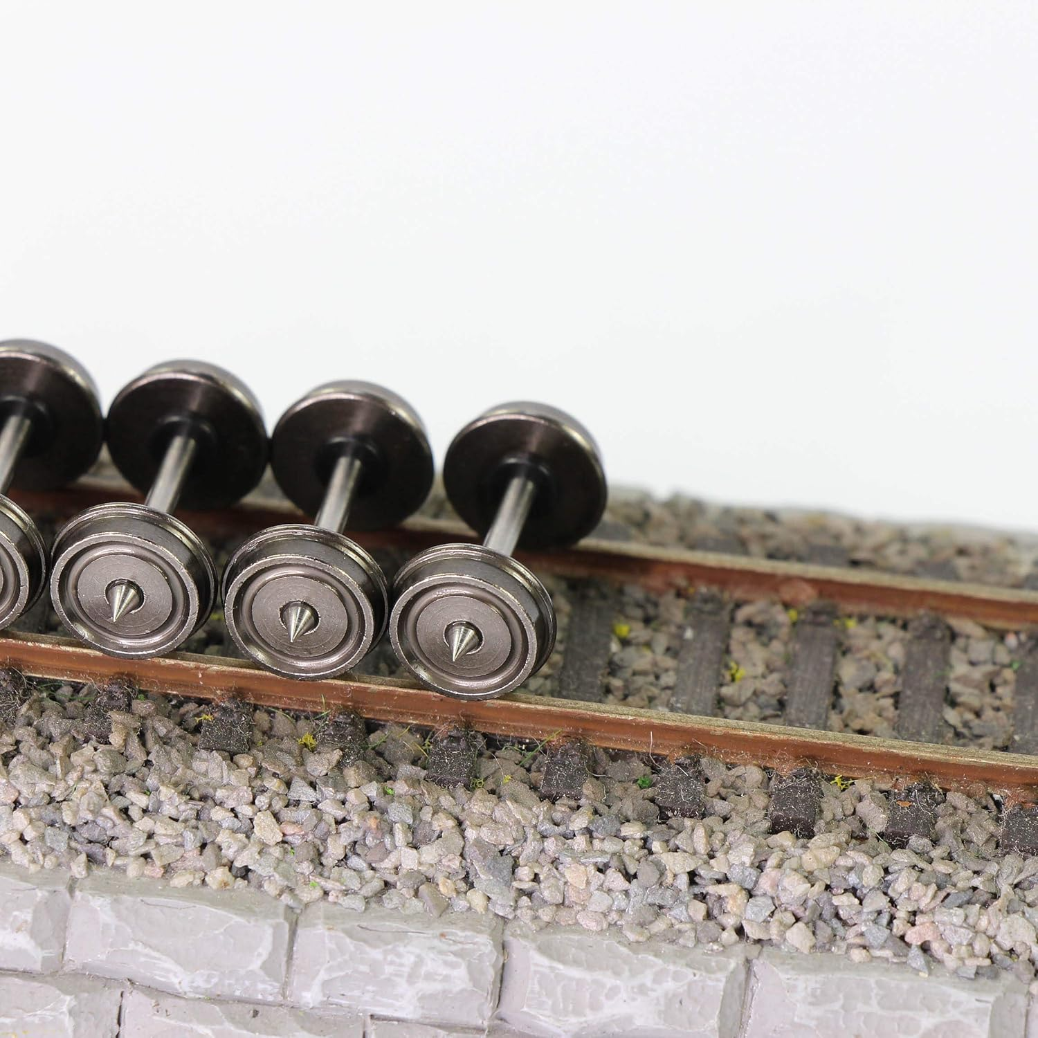 24Pcs HO Scale 1:87 33'' Metal Wheels for Model Train DC Wheel Set New C8725 image number 3