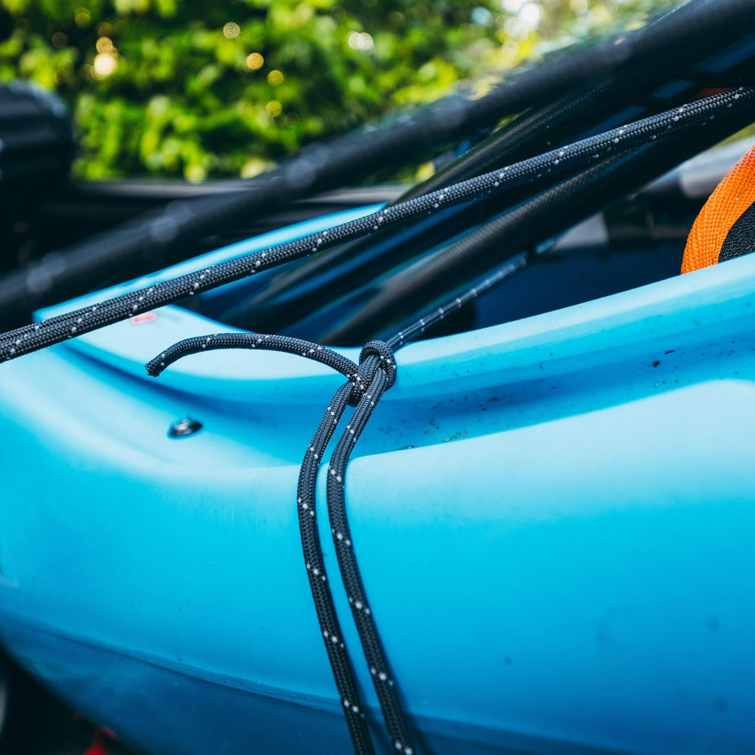 Gear AID 1100 Paracord and Carabiner, 5.5 Mm Heavy-Duty Cord for Camping and Survival, Black Reflective image number 3