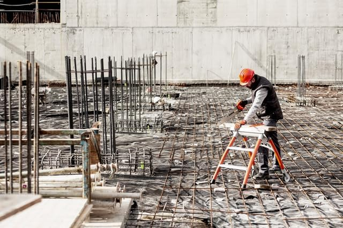 Bahco Prizecut Universal Hand Saws for Cutting Wood, 22-Inch Size, Multicolour image number 2