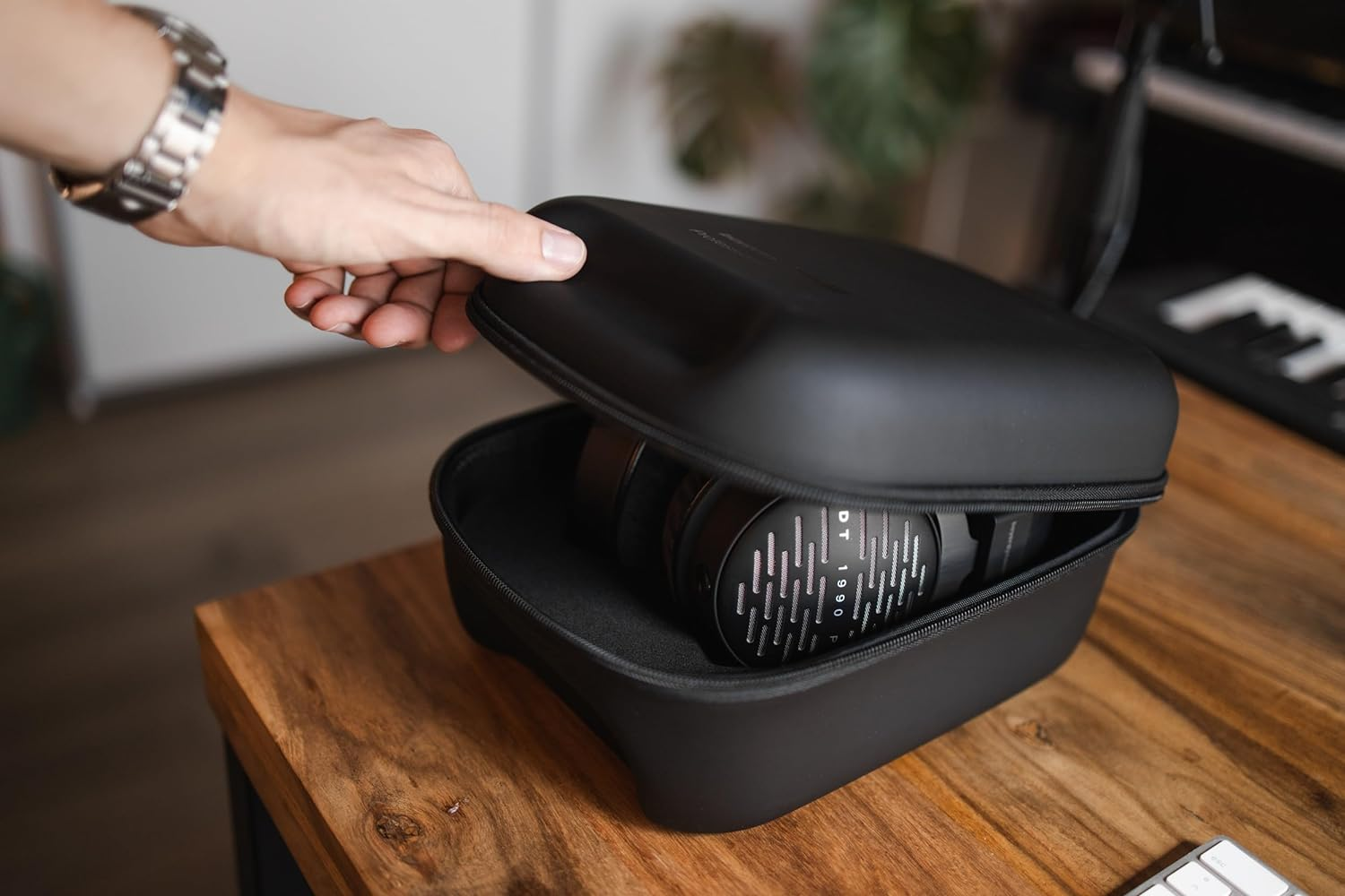 Beyerdynamic DT 1990 PRO Studio Open Reference Headphones