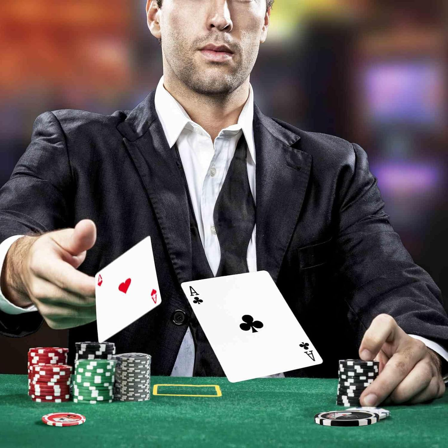 Costway Texas Holdem Poker Chip Set, Casino Poker Chips W/400 Pieces Chips, 2 Deck of Cards & Dealer Button, 5 Dices, Poker Felt, Aluminum Suitcase, Casino Poker Chip Set for Family Night, Travel image number 6