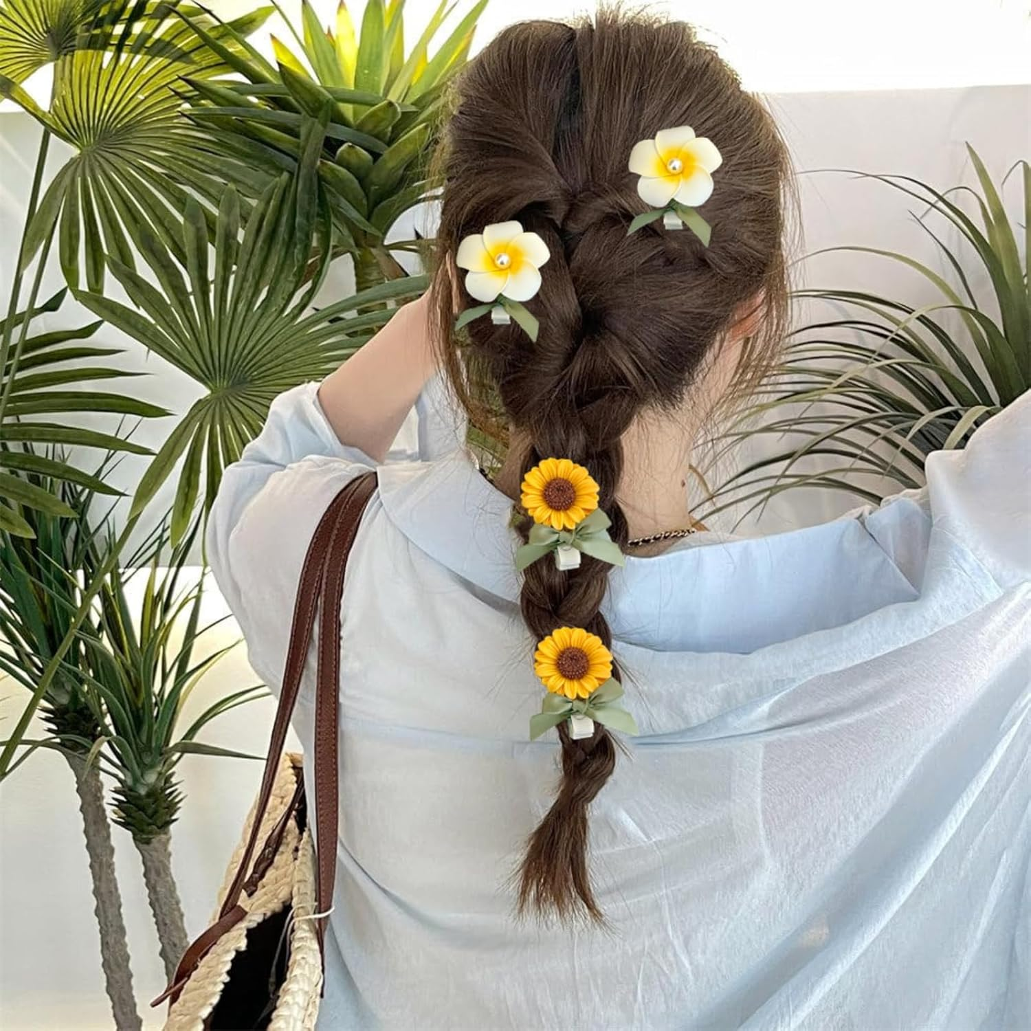 Pack of 4 Hair Clips, Hair Clips with Sunflowers, Stylish Hair Pin with Pearl Ribbons, Hawaiian Flowers Hair Clip for Women, Girls, Summer Beach, Party, Wedding Decoration (Green-V) image number 1