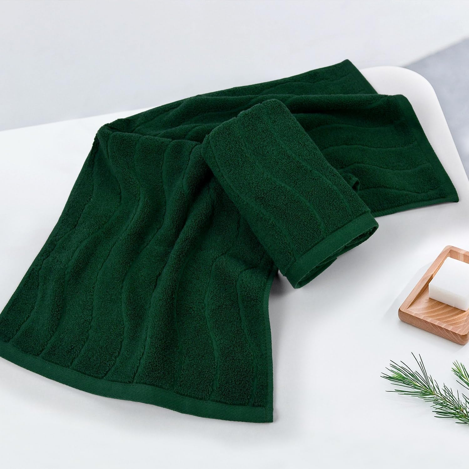 2-Piece Hand Towels Set in Forest Green, Wavy Striped Jacquard Towels for Bathroom Kitchen Gifts (13X29 Inches, 100% Cotton) image number 5