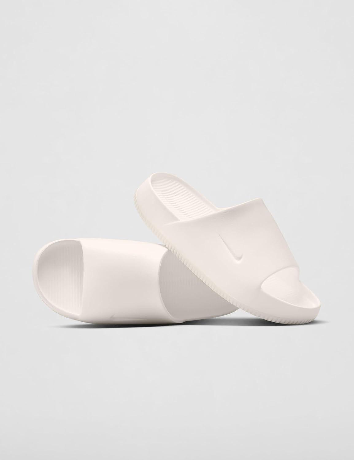 NIKE Men'S Calm Sneaker image number 6