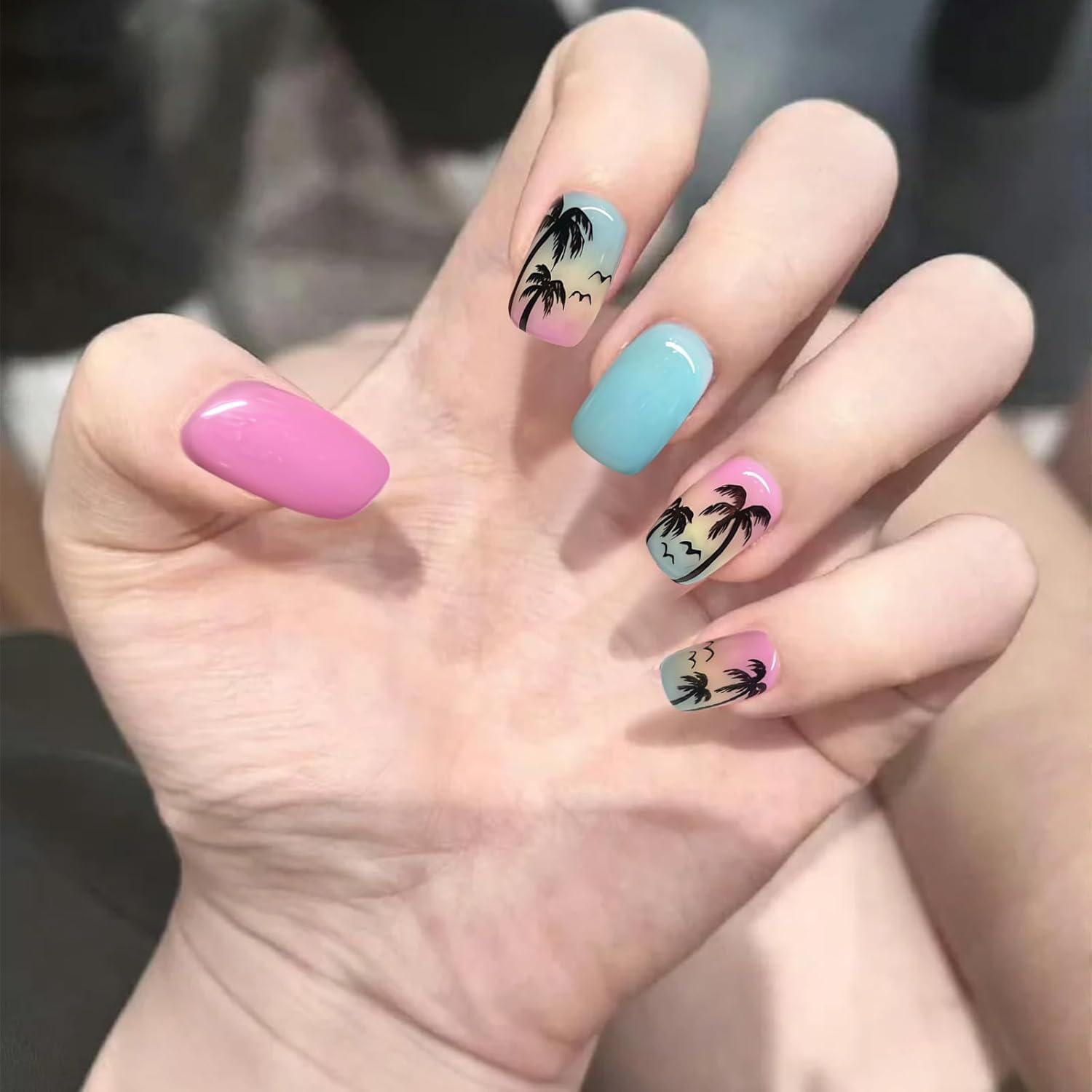 Kabwea Pack of 24 Short Press on Nails, Artificial Summer Palm Nails, Press on Nails, Nails for Gluing, Fake Nails