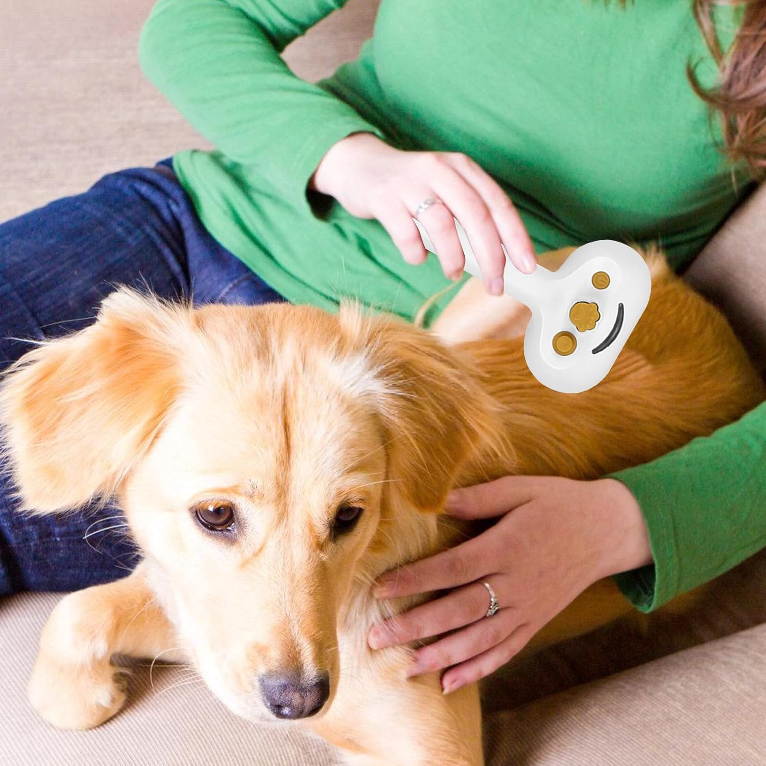 Spray Comb for Cats Hairy Cats: WIYETY Cat Brush with Steam Spray, Dog Brush with Water Tank, Pet Spray Hair Comb, Cat Grooming Brush, Clean Pet Hair Brushes for Dogs and Cats image number 4