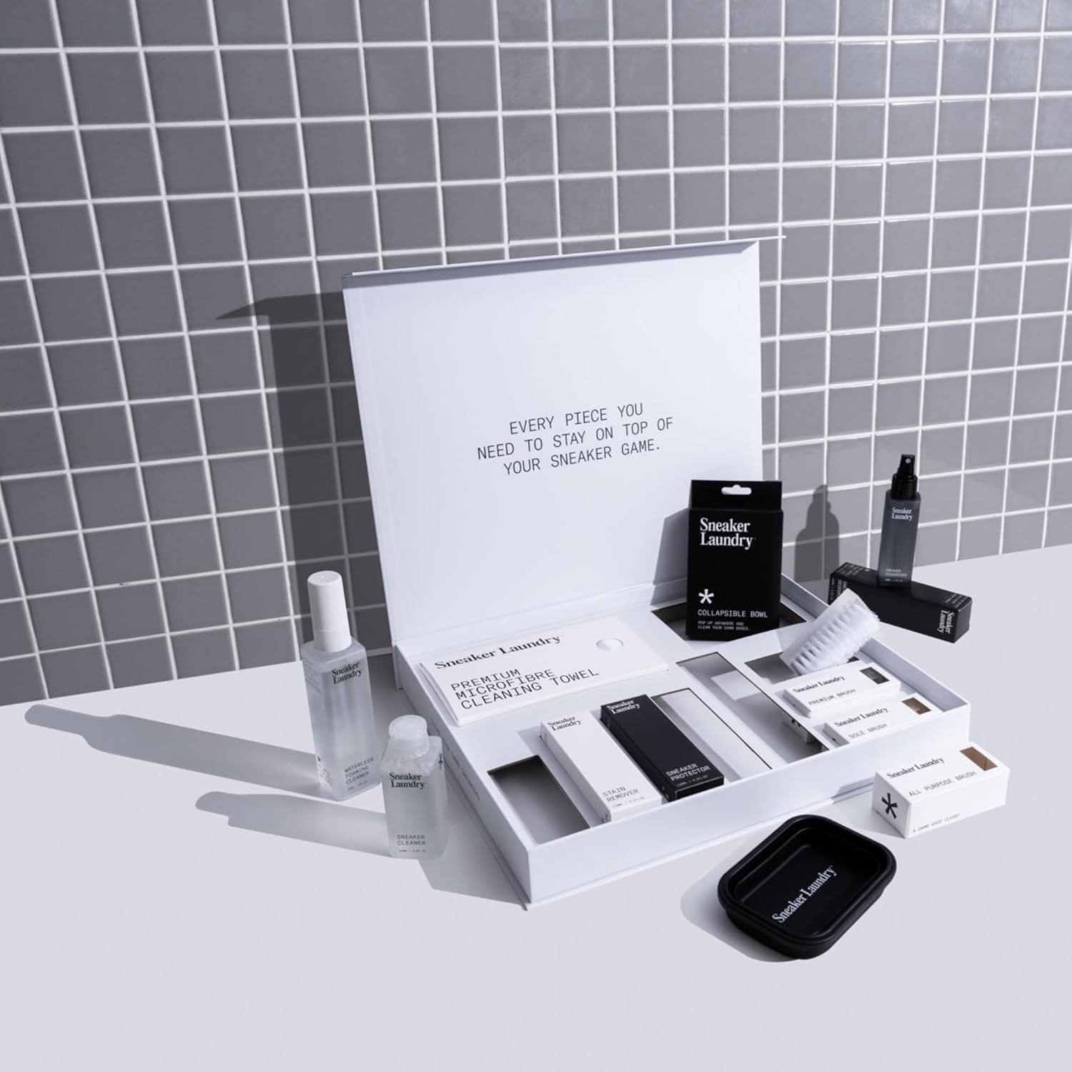 THE SNEAKER LAUNDRY Shoe Cleaning Kit Complete - Sneaker Cleaning Kit to Clean like Professionals - Best Shoe Cleaner Complete Pack Including All Accessories and Advanced Cleaners image number 2