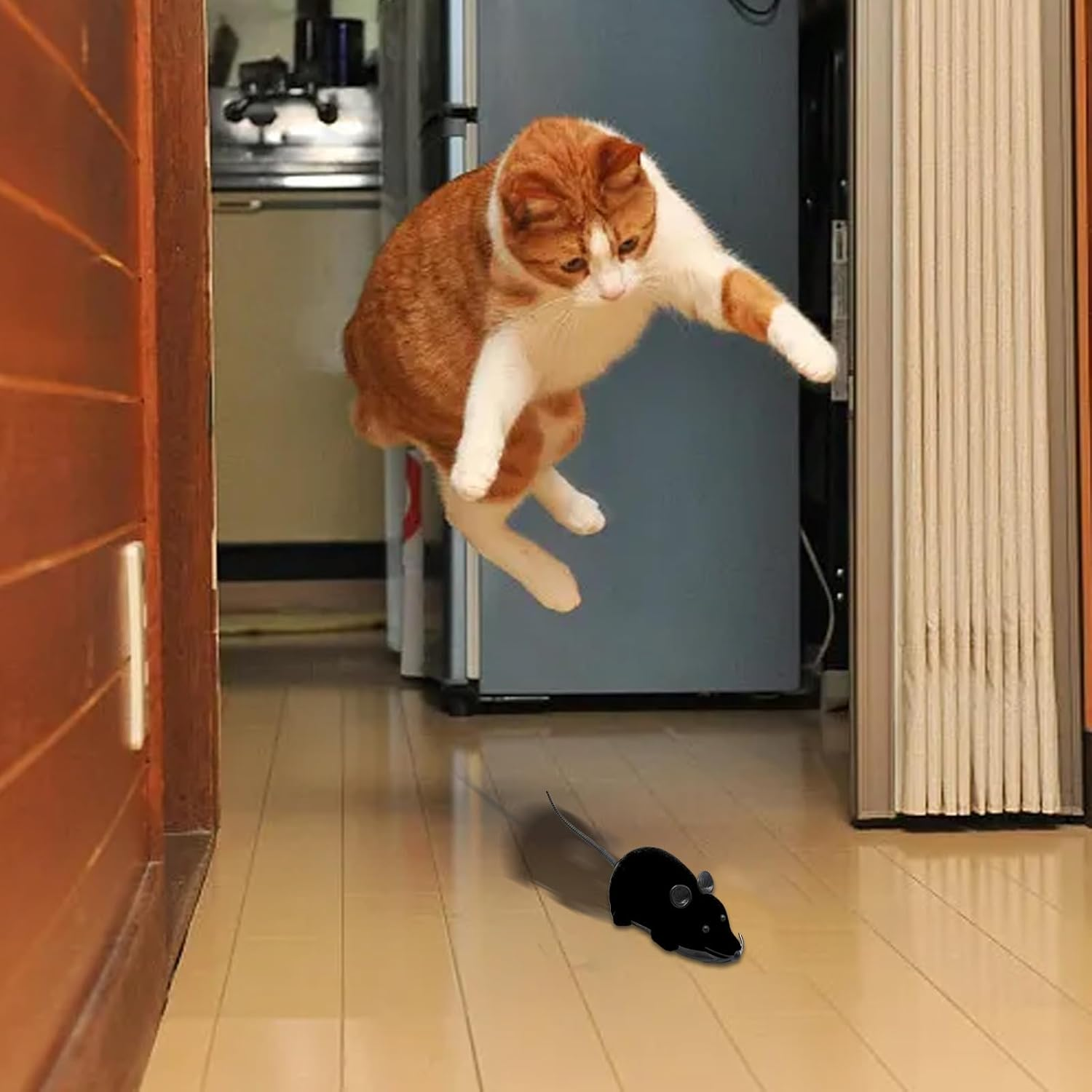 SVCEQZE Remote Control Mice Cat Toy,Flocking Remote Control Mice - Prank Stuff Interactive Pet Supply for Home Training Exercise Bedroom Indoor Dogs Travel Family Daily Living Room