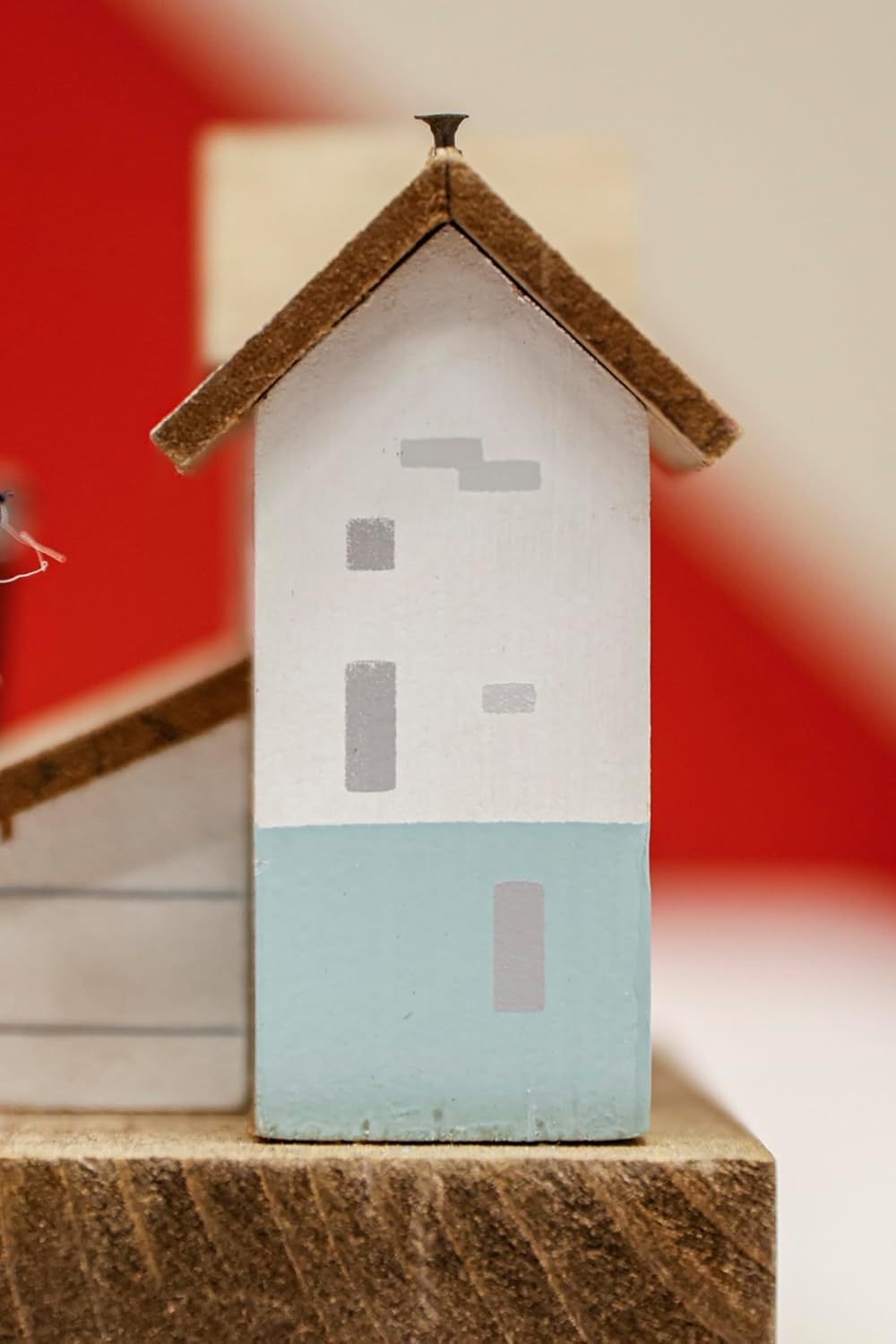 Ballarart CO. Rustic Seaside Miniature House Decor, MDF Wooden Coastal Village Ornament, Home Office Shelf Decoration, 5.5 X 5.3 X 8 Cm image number 5