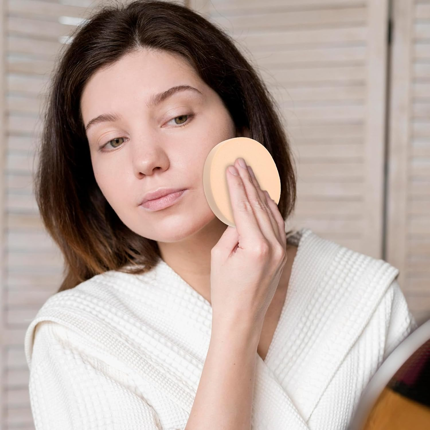 5 PCS Nude round Makeup Sponge, Flat Makeup Sponges for Foundation, Smooth Cosmetic Foundation Sponge, Beauty Powders Puff for Women Lady Professional Makeup image number 3