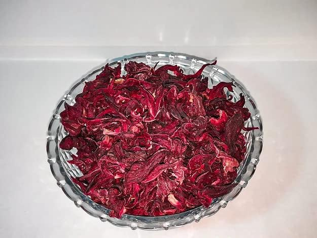 Saara HERBAL FRESH Dry Hibiscus Flower, 100G| Sembaruthi Poo | Gudhal Ka Phool | Rosa-Sinensis for Hair Care, (Pack of 1 X 100Gm),1 Count image number 1