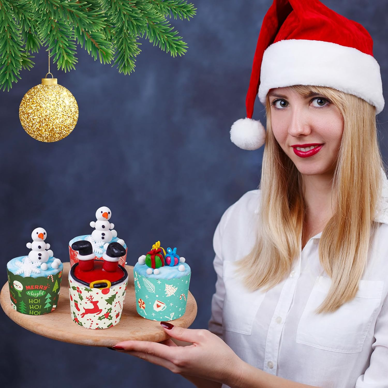 Uiifan 200 Pcs 6 Oz Muffin Cupcakes Christmas Baking Paper Cups Greaseproof Baking Cup Christmas Muffin Paper Cups 4 Styles Xmas Baking Paper Cup Christmas Party Supplies for Cake Balls Candies image number 3