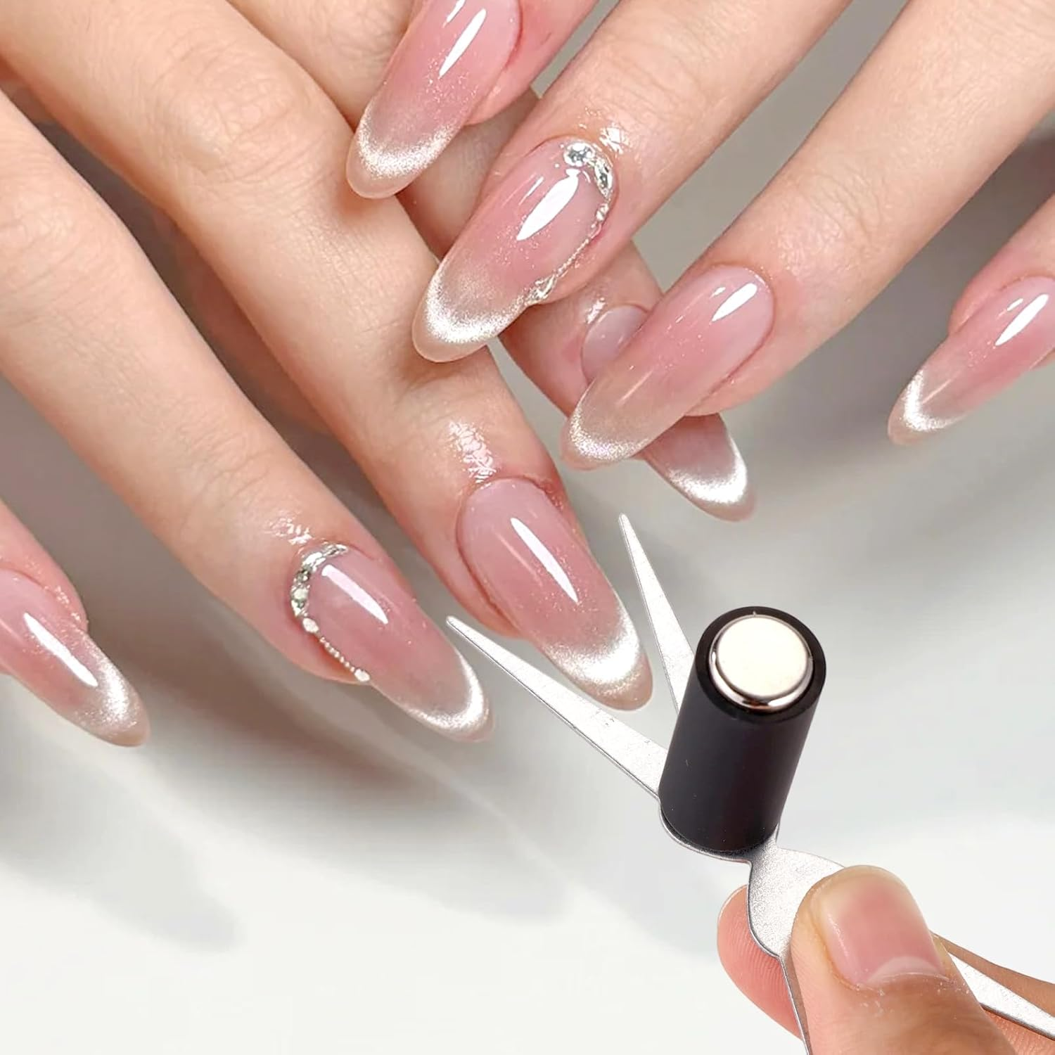 3Pcs Cat Eye Magnet Tool Set, Cylinder Nail Magnet with 2-In-1 Double-Ended Scissor-Shaped Iron Sheets for Cat Eye Gel Polish Nail Art Tools for DIY Manicure Home Studio Salon image number 2