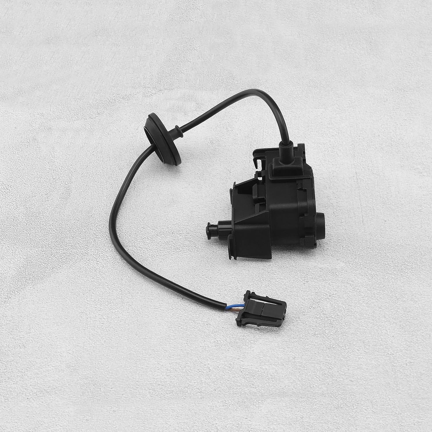 Fuel Filler Door Lock Actuator, Fuel Tank Cap Lock Actuator for Car 5C6810773H 5C6810773K 5C6810773B Compatible with VW Compatible with Skoda ABS Plastic Replacement