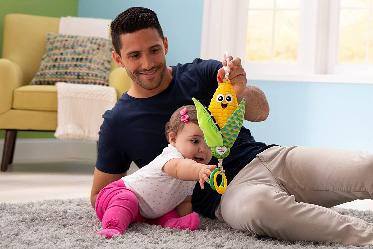 Lamaze Clip and Go Corn E Cobb image number 2