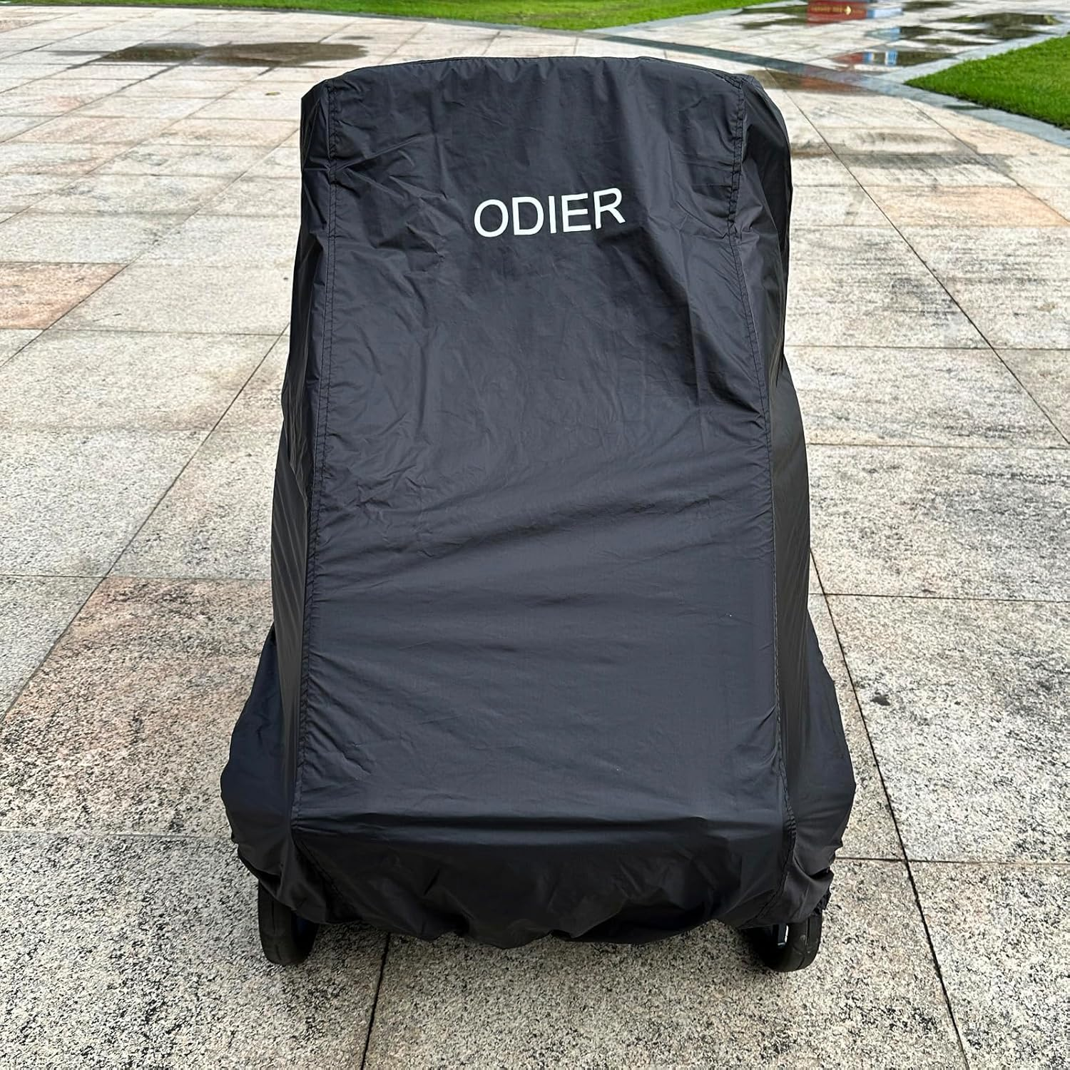 Bike Trailer Cover for Thule Chariot Waterproof Storage Cover Specially Designed for Thule Chariot Bicycle Trailers (For Single Seat Trailer) image number 2
