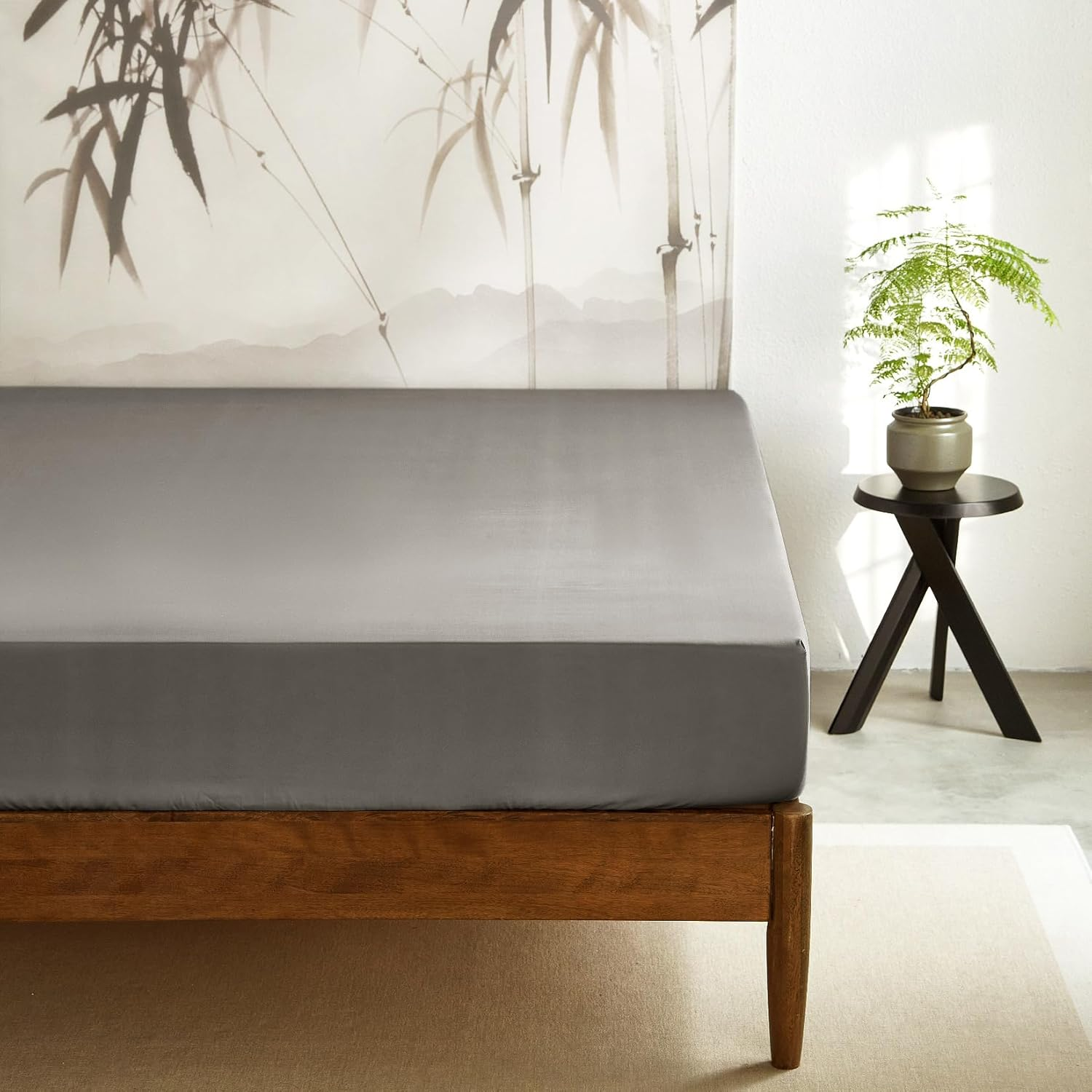 Wake in Cloud - 100% Bamboo Fitted Sheet, 1 Piece, Cooling Breathable & Silky Soft, Extra Deep, Grey, Queen Size