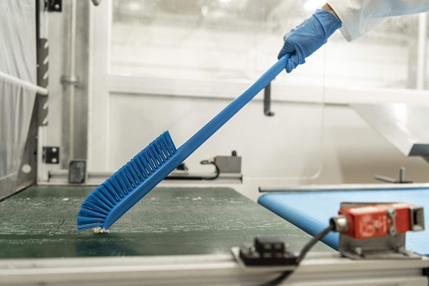 Vikan Ultra Slim Brush, Regenerated Polypropylene Block, Green, One Size