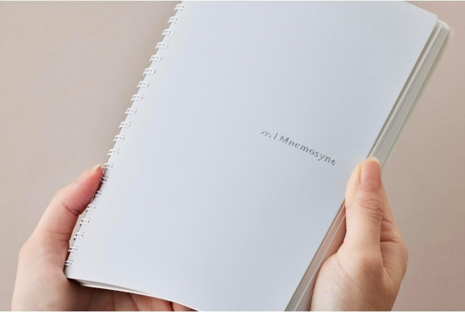 Maruman N295-51 Neemocine 20Th Anniversary Ring Notebook, Soft, 0.3 Inch (7 Mm) Ruled, A5, Light Gray - Gold image number 7