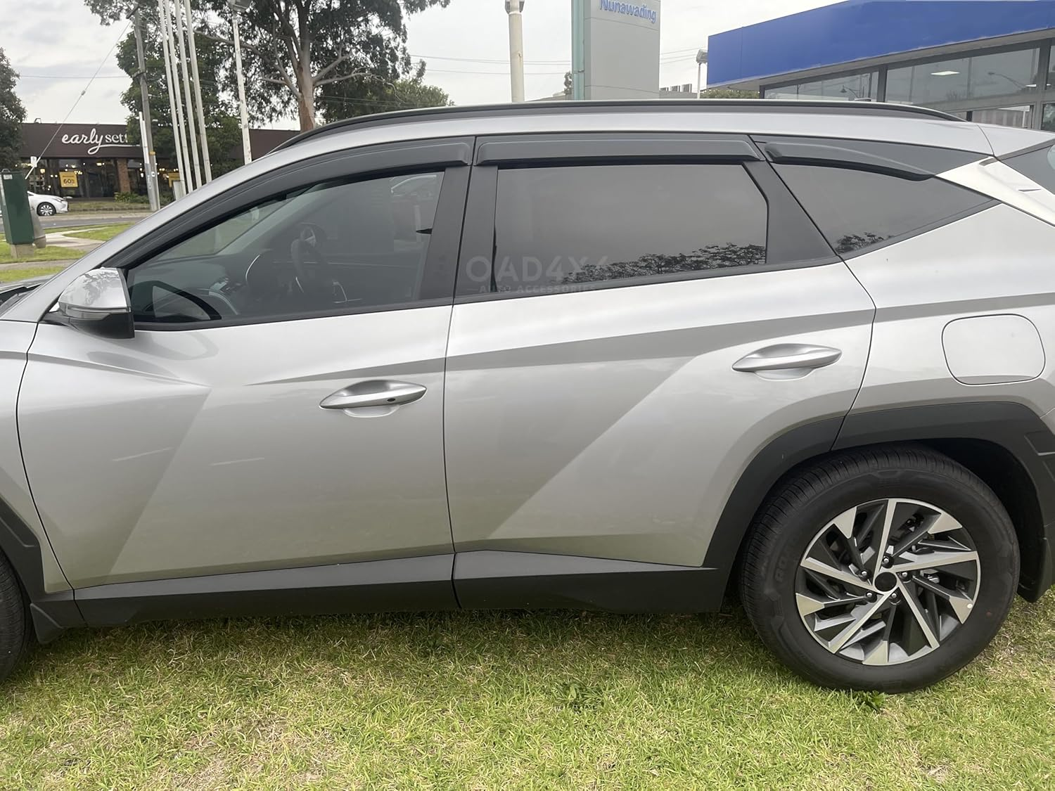 OAD4X4 Weathershields Compatible with Hyundai Tucson 2021-Onwards, Weather Shields Window Visors Wind Deflectors Sun Rain Guard 6PCS Set image number 1