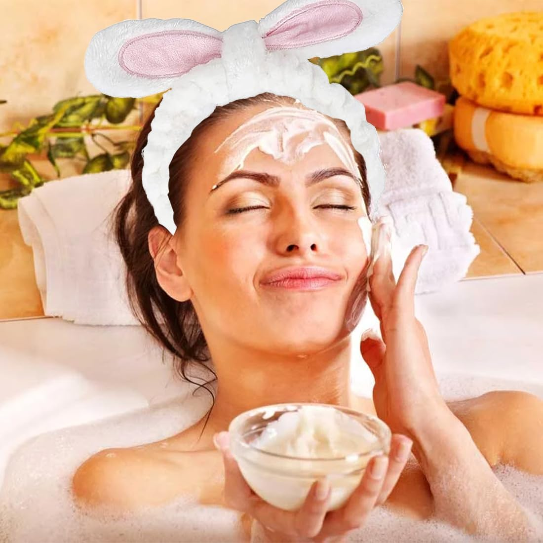 Aililong Pack of 4 Plush Hair Bands + Face Mask Brush Set, Make up Hair Band for Women, Elastic Make-Up Headband for Face Washing, Showering & Sports (Blue, White, Grey, Black and White) image number 1