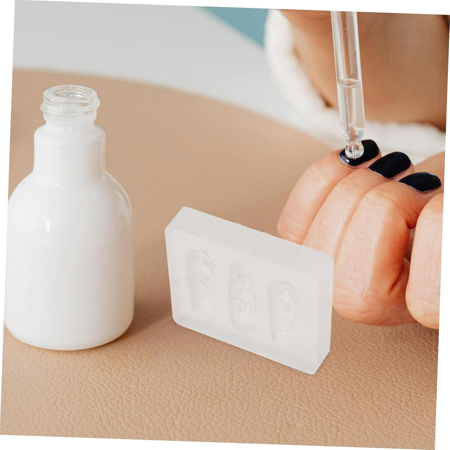 EXQUIMEUBLE Silicone Nail Art Stencils Floral Carving Molds Molds Nail Decor Tools DIY Manicure Accessories image number 1