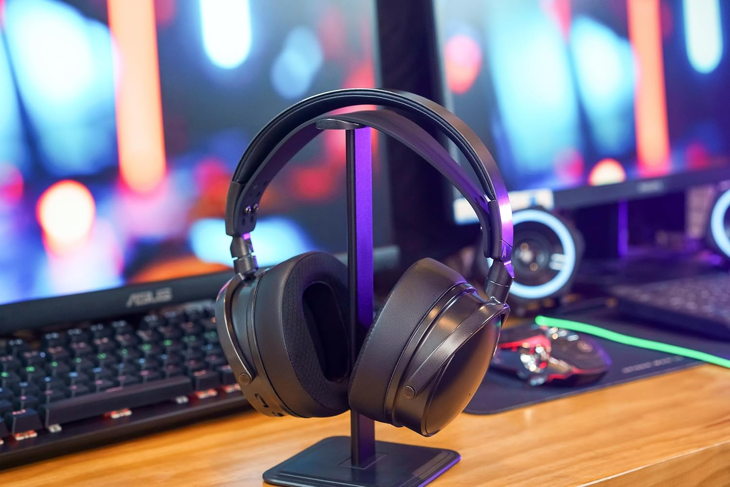 WC Headbandz Maxwell - Upgraded Silicone Headband for Audeze Maxwell 1 and 2 by Wicked Cushions - Enhanced Flexibility, Comfort, and Style with Matching Earpad Designs | Black - Black image number 2