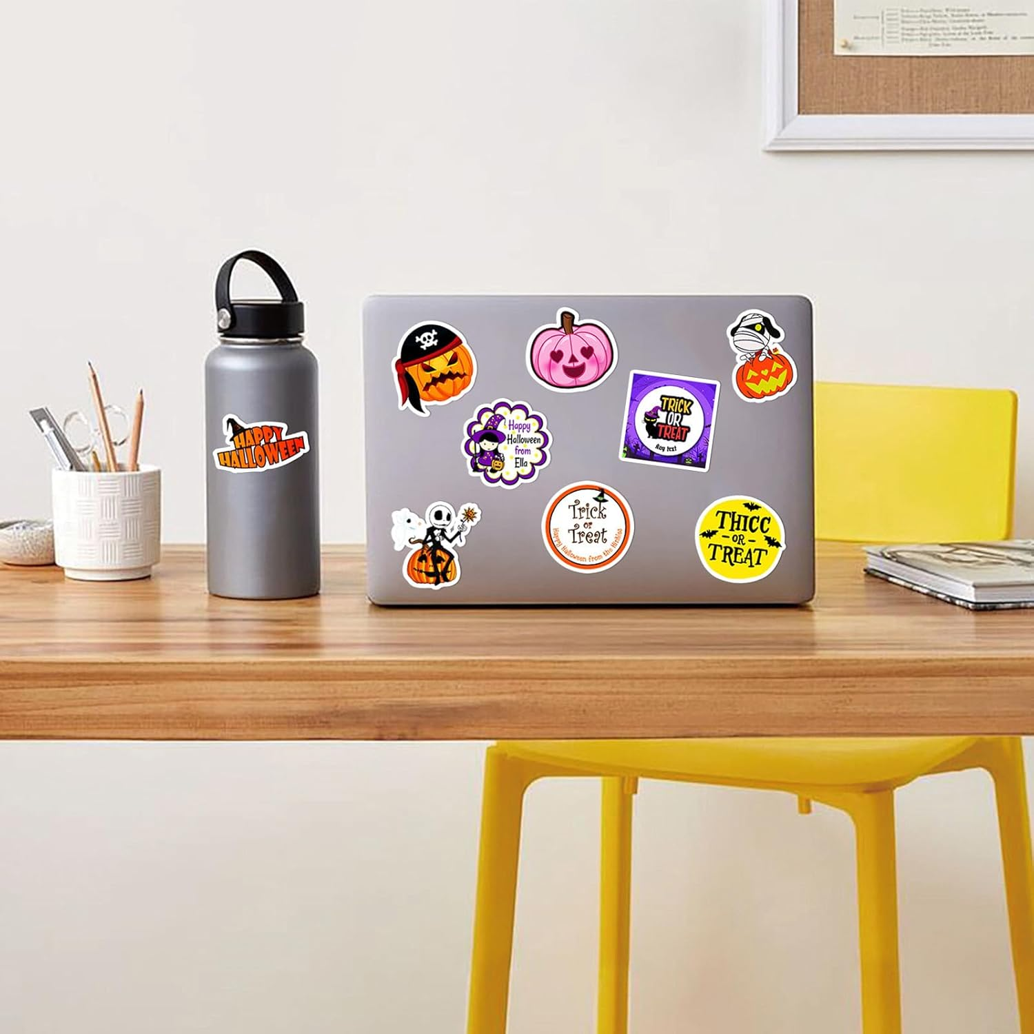 Bighan 100 Pcs Halloween Stickers Pumpkin Stickers for Kids and Adults, Halloween Horror Vinyl Stickers for Water Bottle Phone Laptop Stickers Halloween Party Decorations