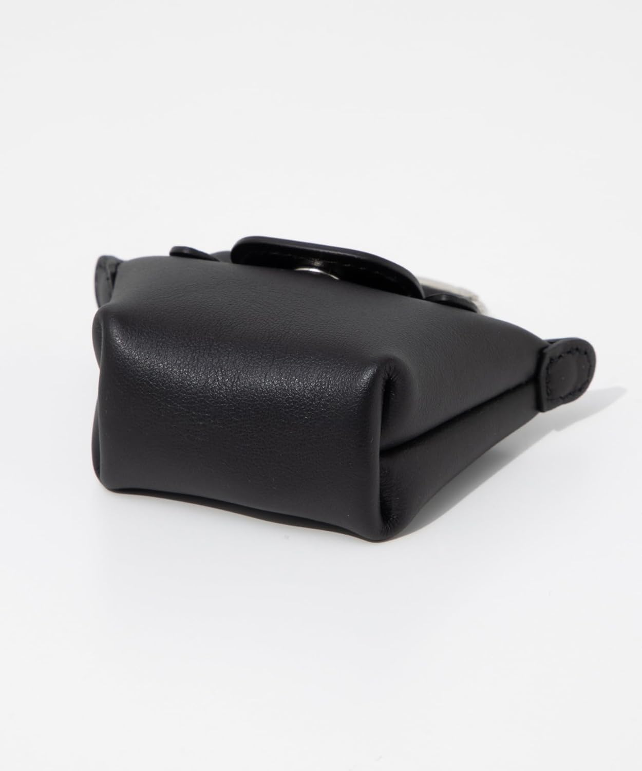 Longchamp 36078 987 Le Pliage Xtra Airpods Case Women'S Bag Charm image number 3