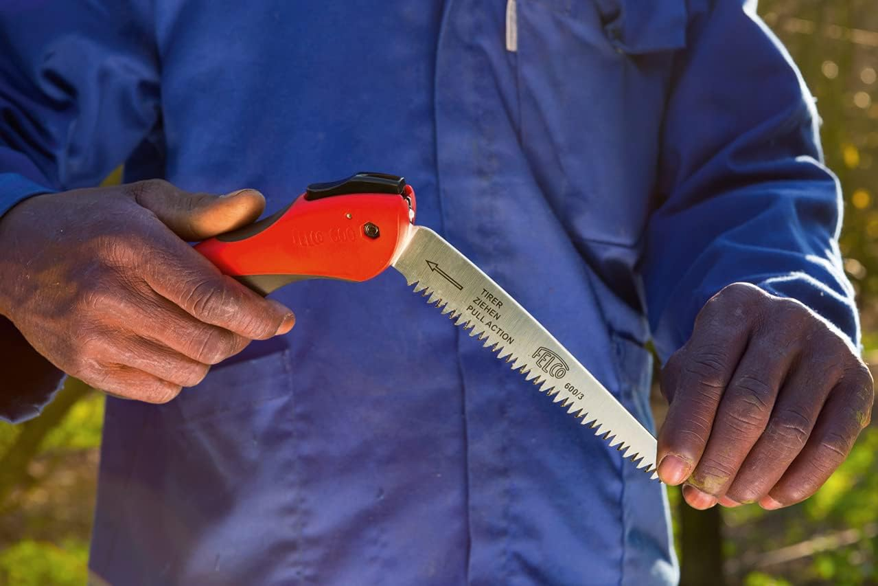 Felco Folding Saw (F 600) - Classic Tree Pruning Saw with Pull-Stroke Action, Red image number 5