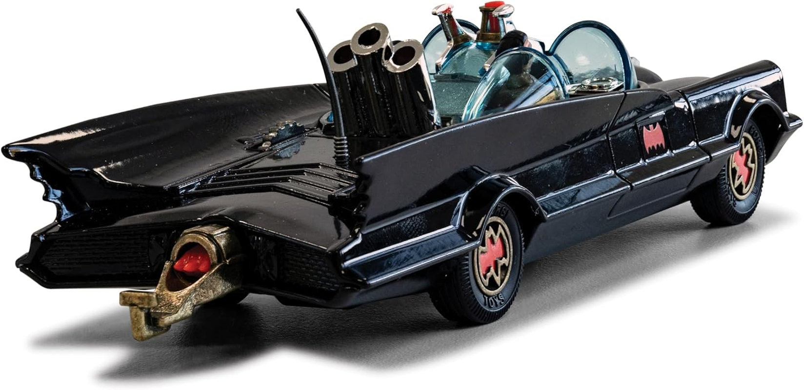 Corgi - Die-Cast Model Cars - RT26701 Batmobile with Batman and Robin - Souvenir Gifts for Men, Women and Children from the UK - Small Die Cast Toy Car Models for Boys image number 5