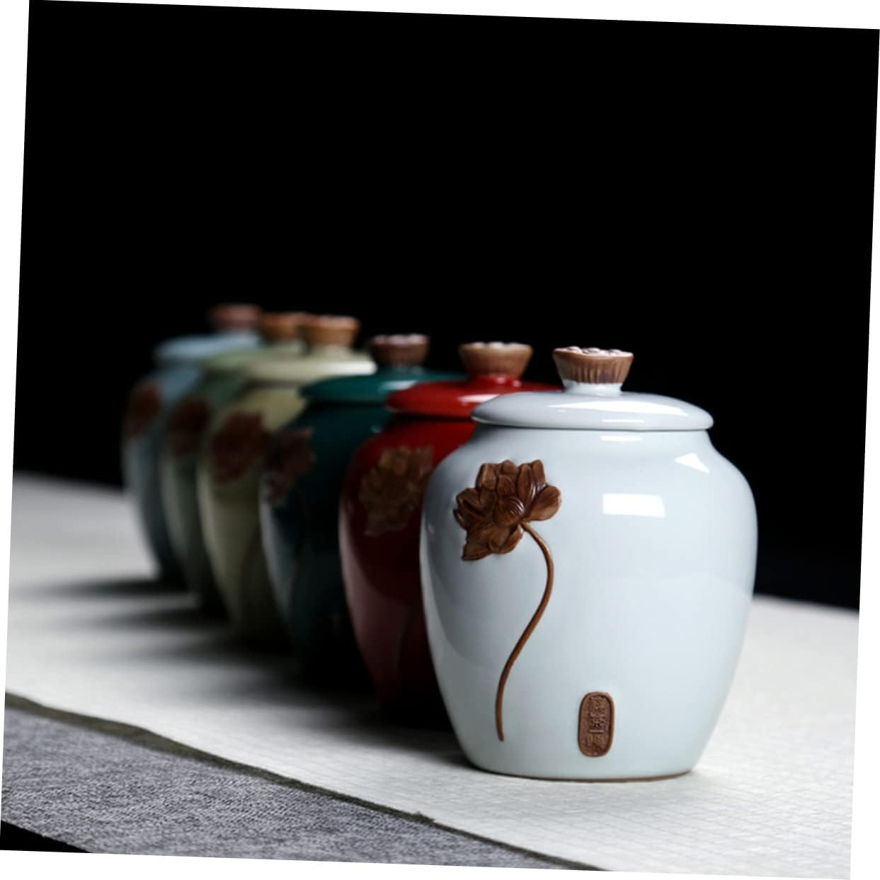 CAXUSD Ceramic Tea Can Tea Canister Relief Lotus Design for Home Office Food Storage Can Container for Loose Leaf Random Color image number 2