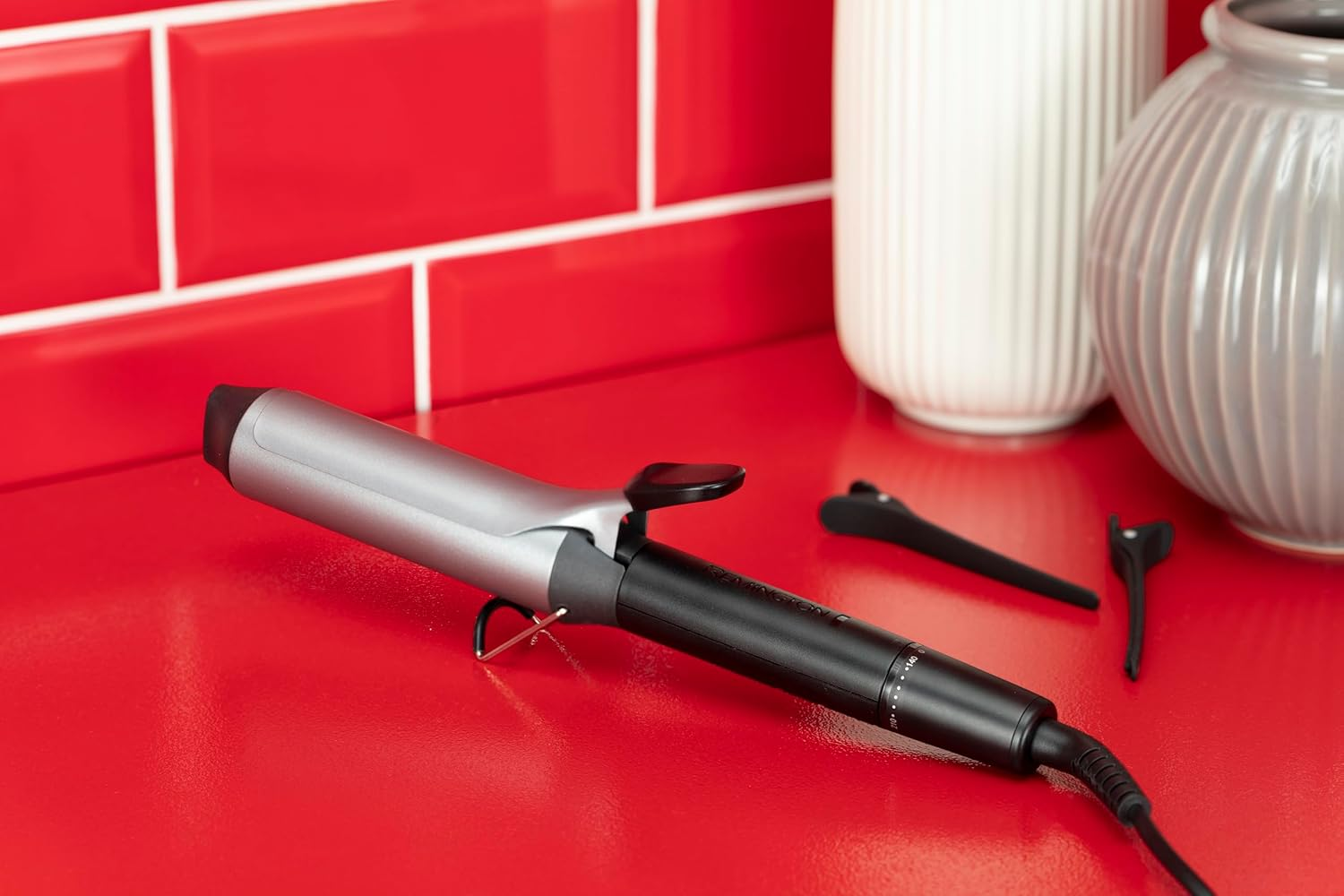 Remington Pro Big Curl Curling Tong, CI5538AU, 38Mm Barrel, Titanium Ceramic Coating, Fast Heat Up, 8 Variable Heat Settings, Ready Indicator Light image number 3