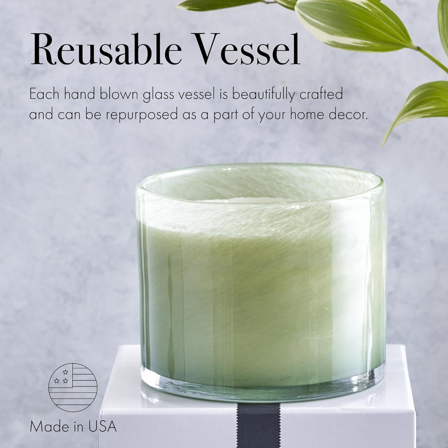 Lafco Fresh Cut Gardenia 3-Wick Candle, Green, 30 Ounce image number 2