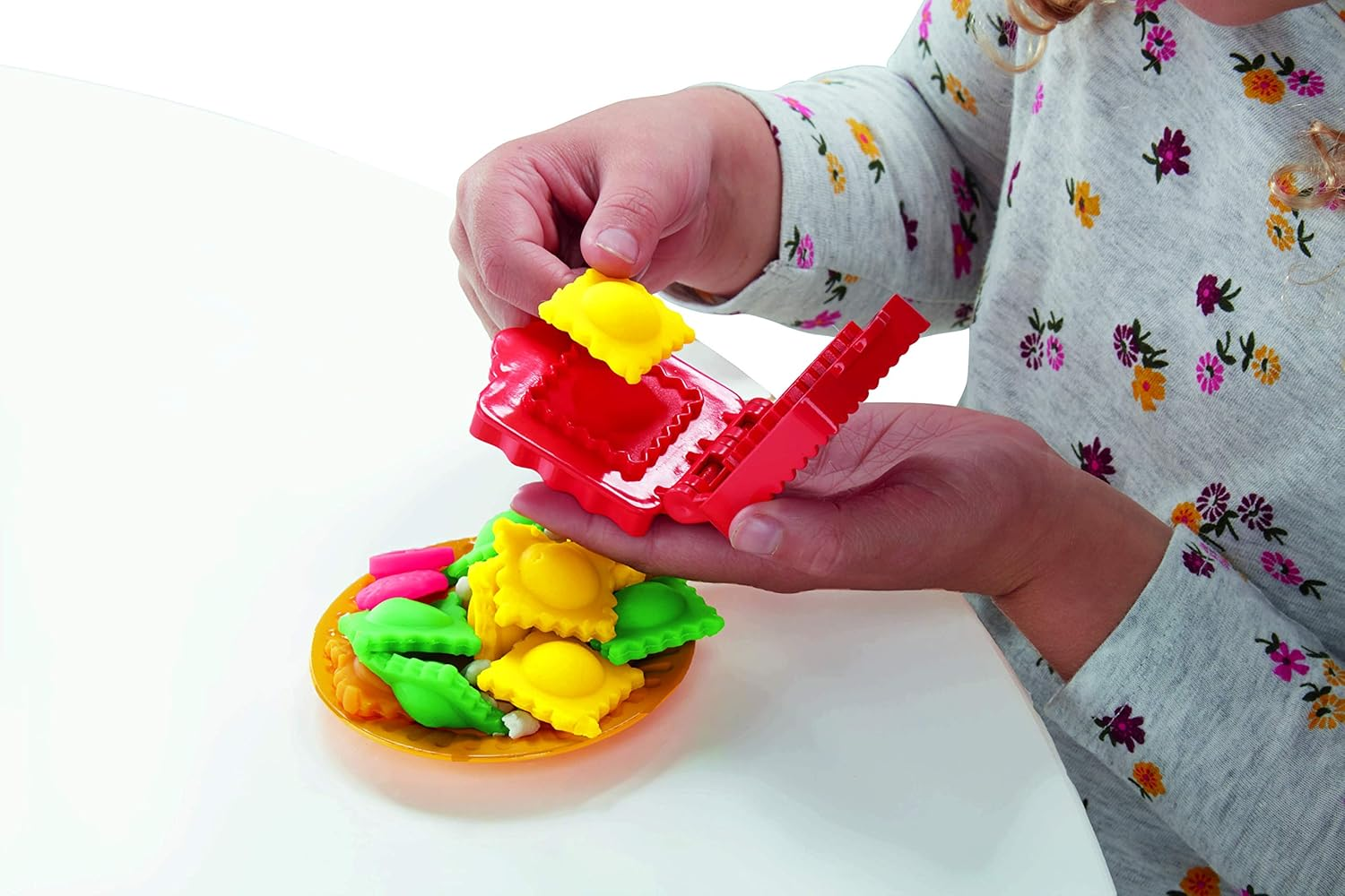Play-Doh Noodle Party Playset image number 1