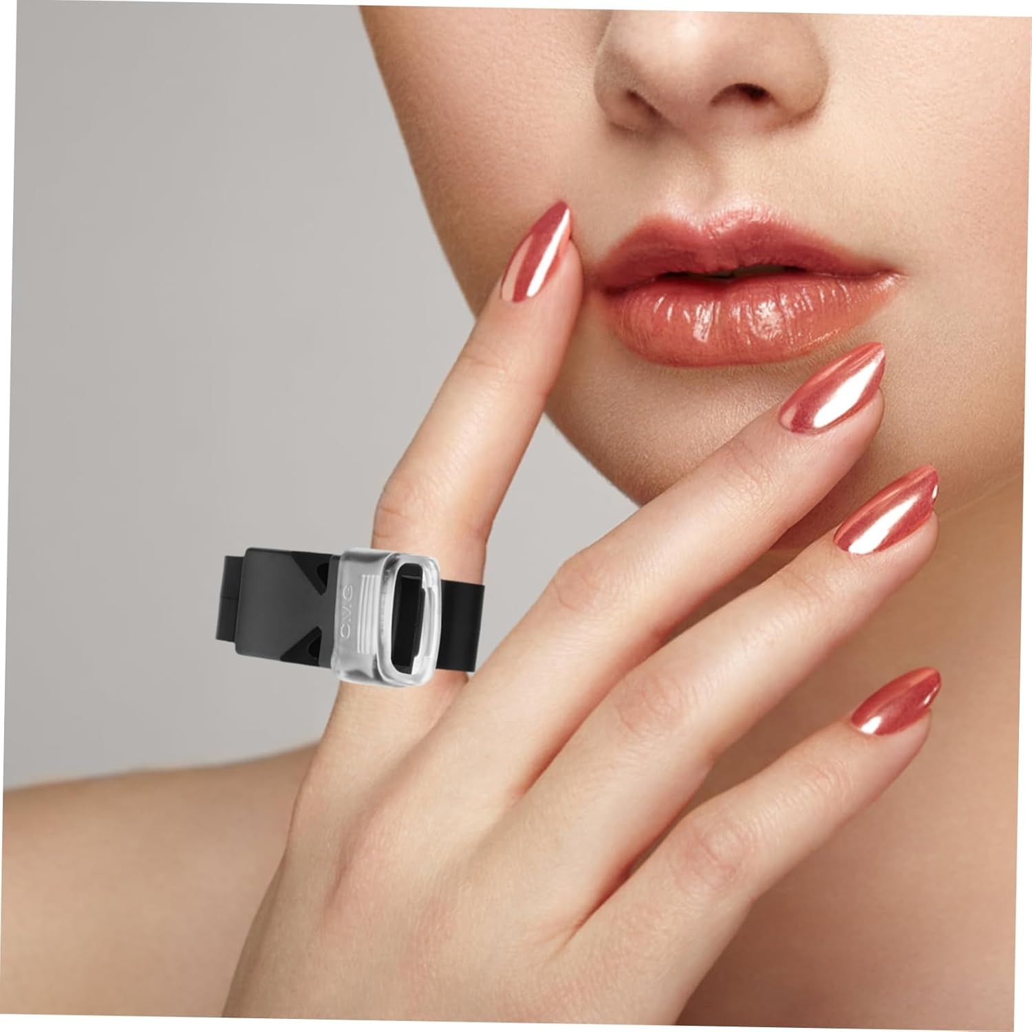 Milisten 2Pcs Finger Grip Whistle Handheld Ice Hockey Referee Whistle Loud Crisp Sound Sports Whistle with Finger Sleeve for Football Soccer Black image number 4