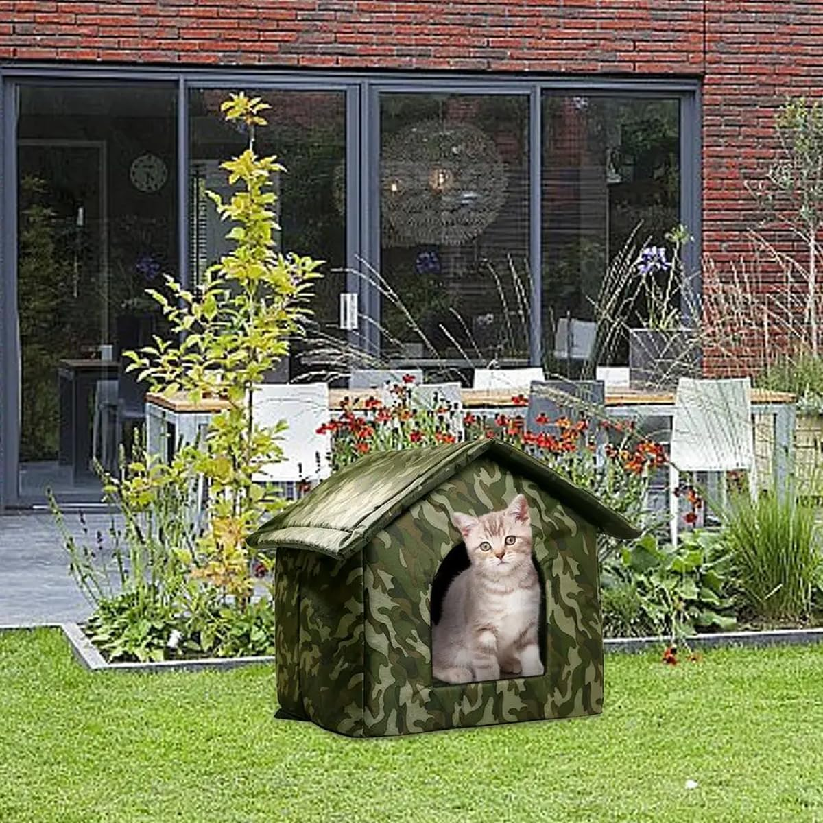 AIMALL Waterproof Outdoor Cat Dog House, Durable Polyester Camouflage Pet Shelter, Warm Windproof Rainproof Pet Retreat image number 5