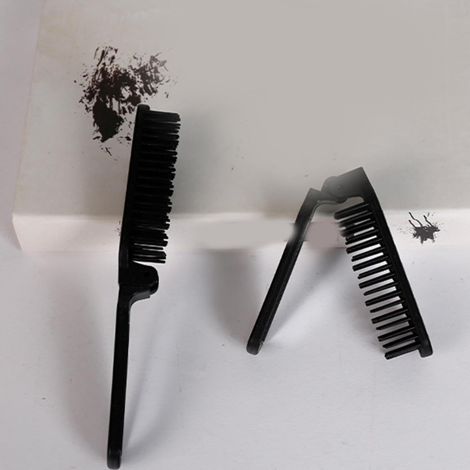 Foldable Hair Brush - Travel Combs with Mirrors - Compact Hair Brush for Thick Curly Hair, Equipped for Women and Men image number 2