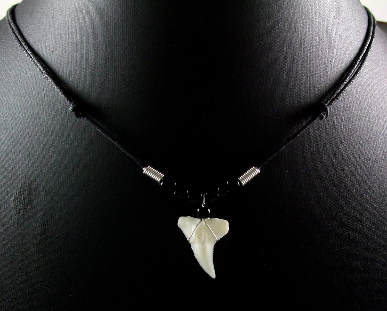 Swimmi Genuine Shark Tooth Necklace, Mako Shark Tooth Necklace for Men, Cool Seed Beads Beach Necklace for Men and Women (AA213), Shark Tooth, Shark Tooth image number 3