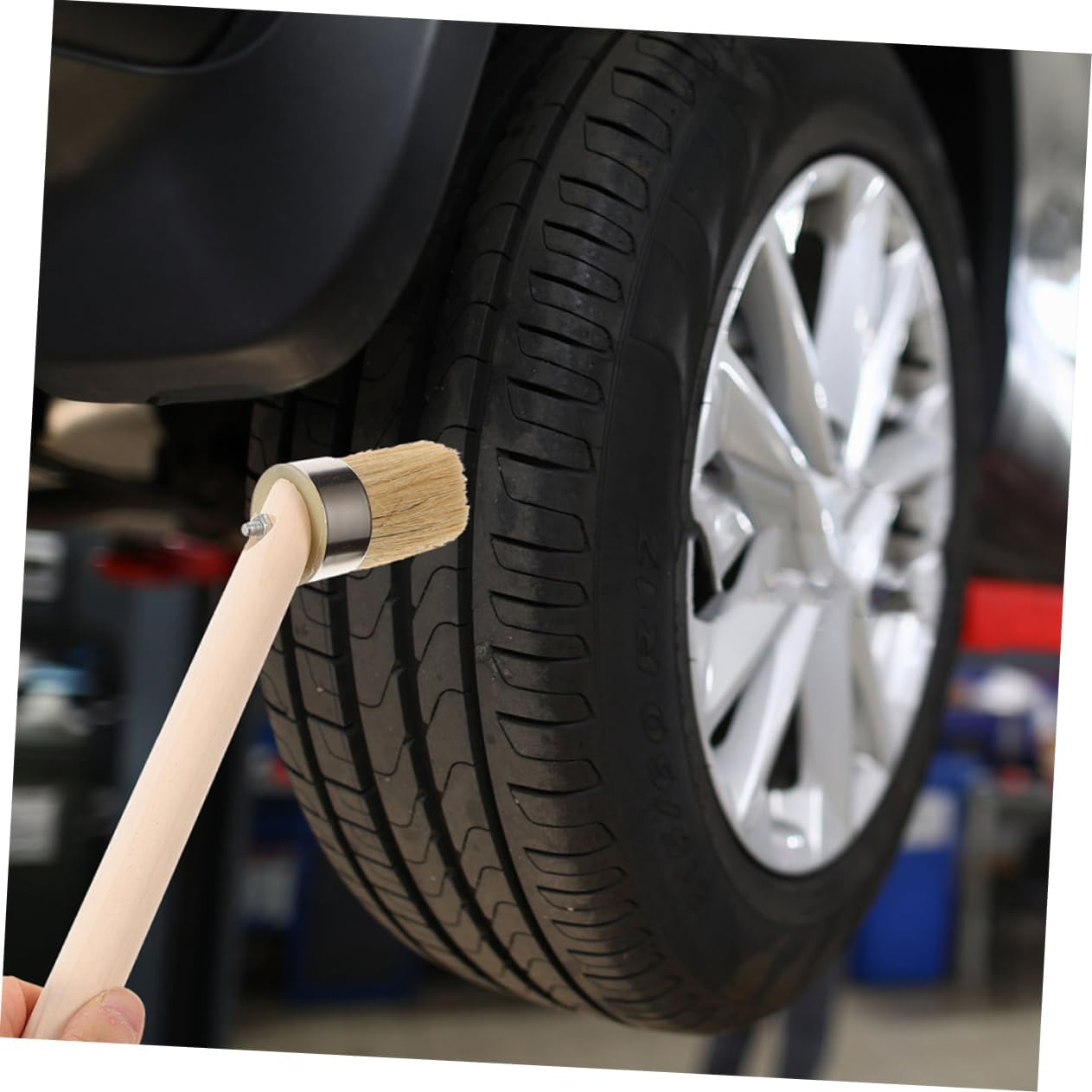 HOODANCOS 3Pcs Tire Grease Applicator Brushes with Ergonomic Handle for Automotive and Repair Mechanic Tool for Cars Trucks and Motorcycles image number 3