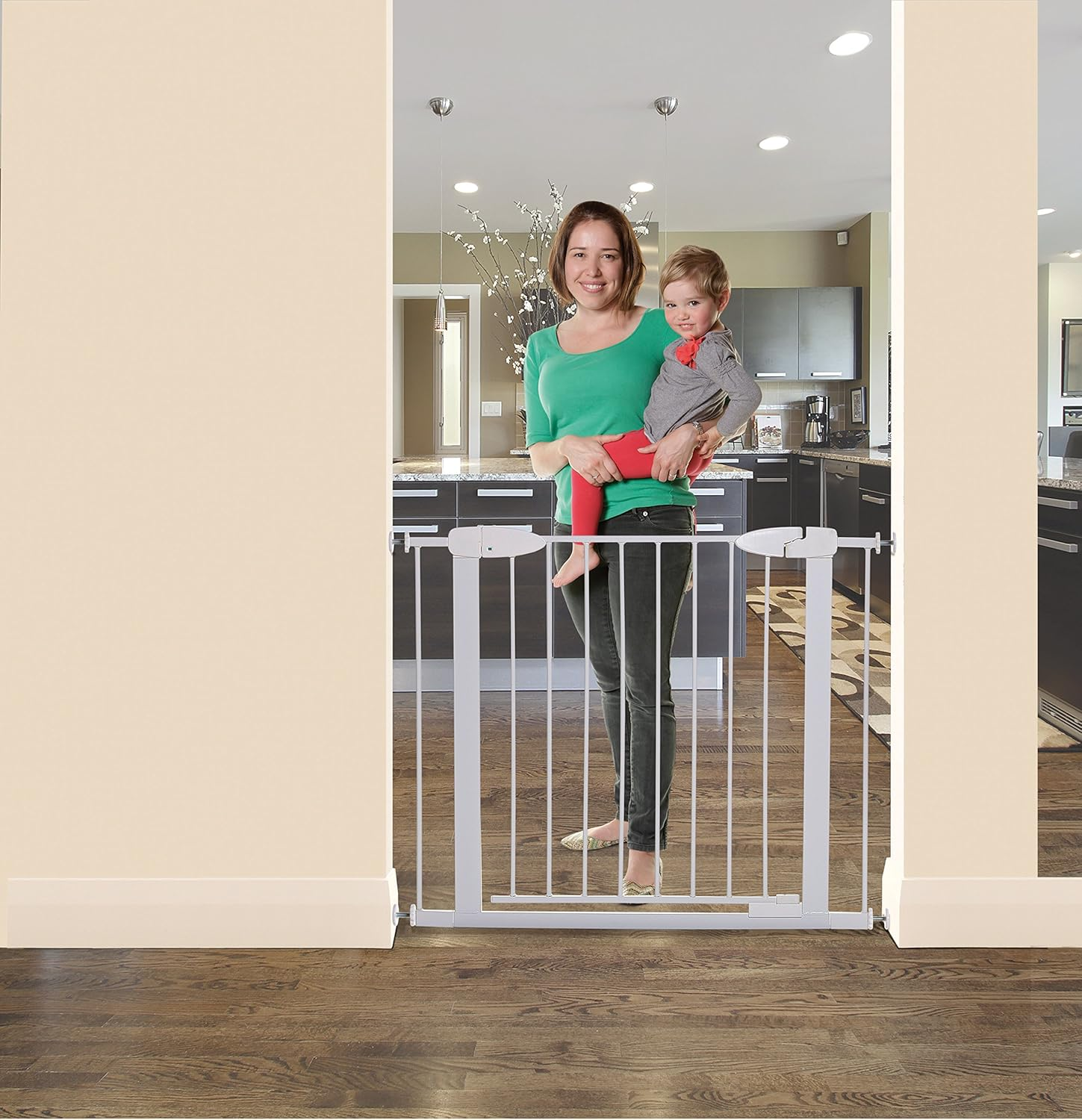 Dreambaby Boston Auto Close Security Gate with 2X7Cm Extensions Combo, White