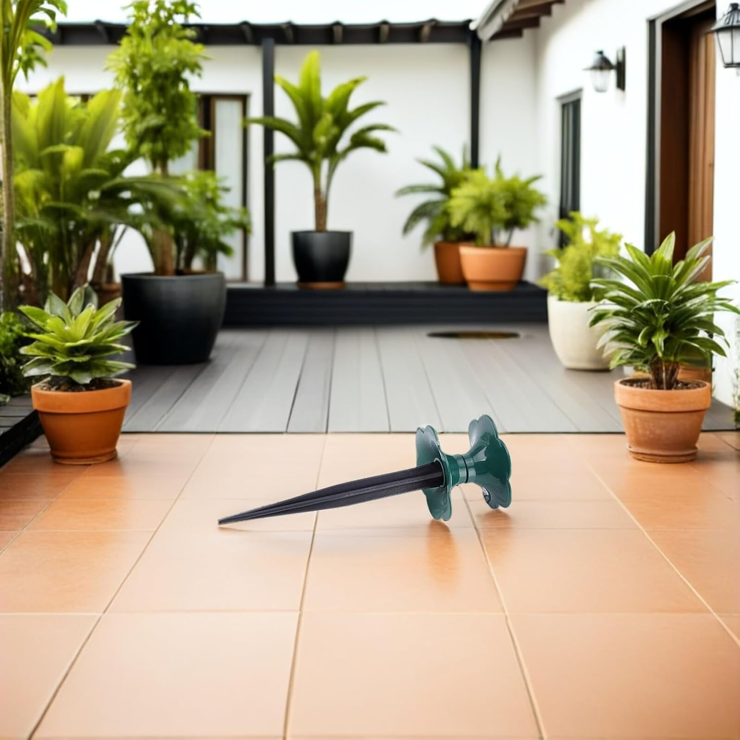 Balacoo 6Pcs Garden Hose Guide Stakes with Stable Design for Lawn and Flower Bed Protection Water Hose Holders to Prevent Burn Damage Easy Ground Installation Green and Black image number 5