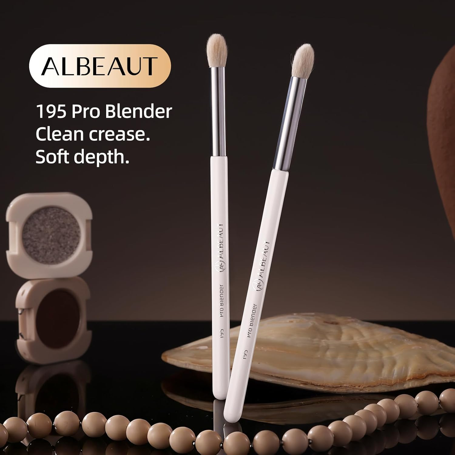 Albeaut Eye Shadow Brush, Medium Crease Brush for Eyeshadow Blending image number 6