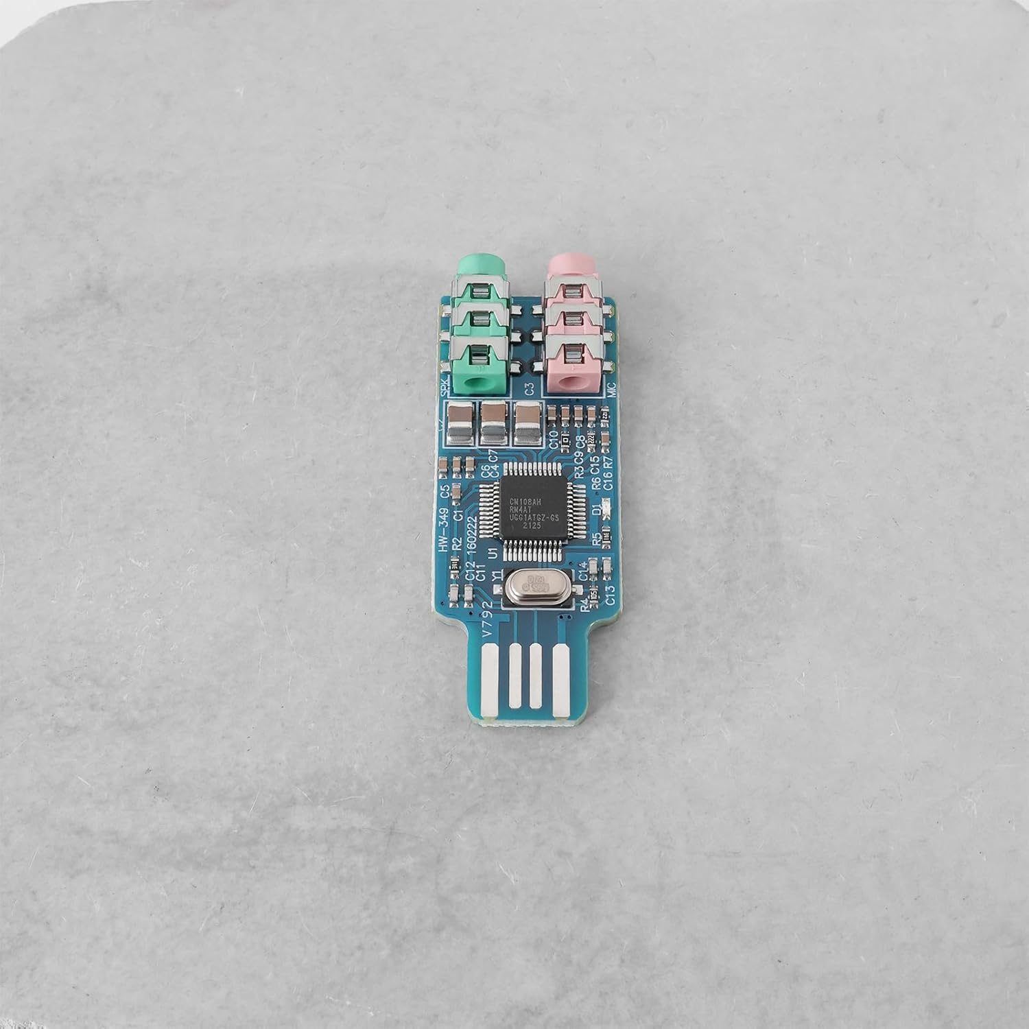 Emagtech 2Pcs CM108 USB Sound Card Chip Drive Free Sound Card Convenient Stereo External Crystal Sound Card for Laptop Computer 49X19X8Mm image number 5