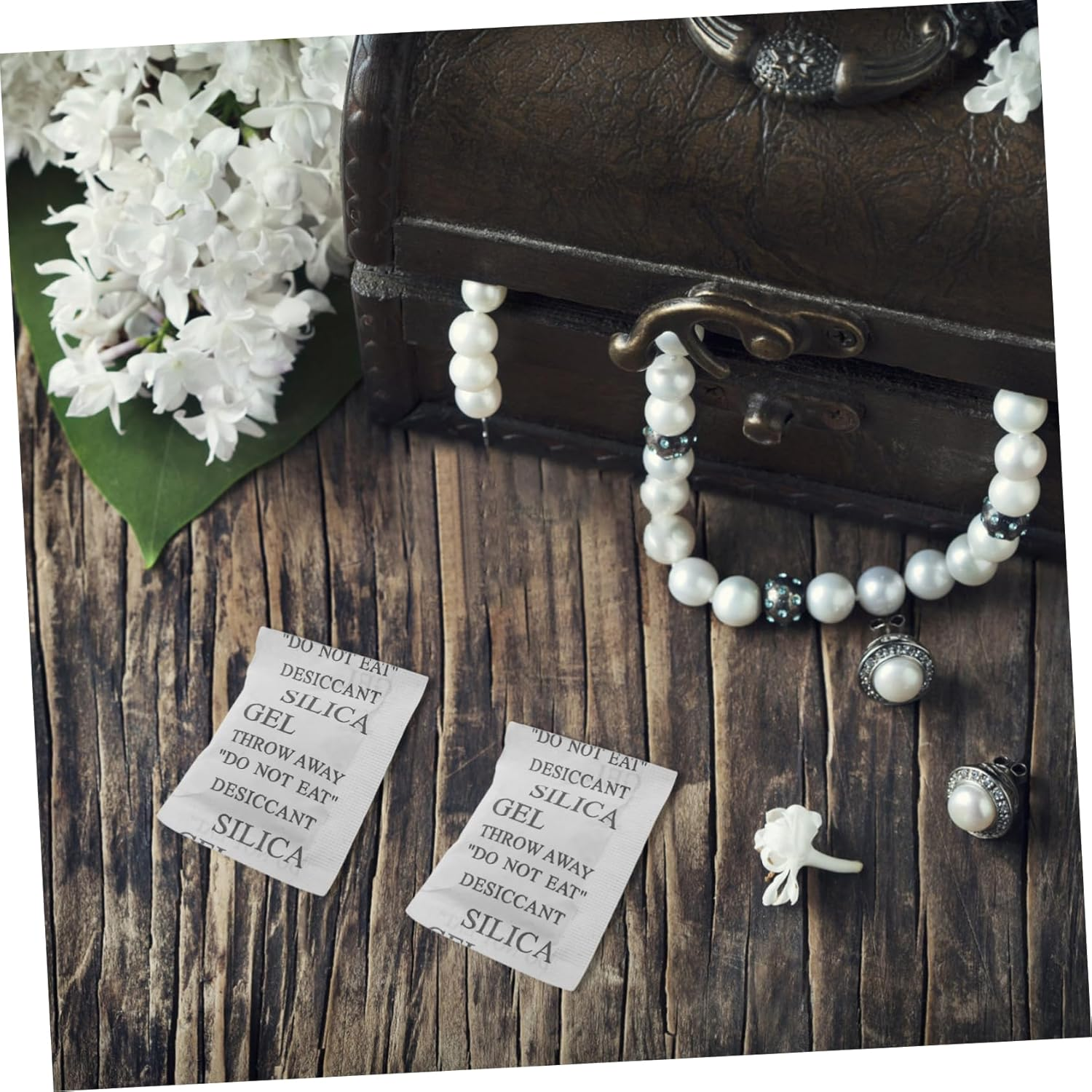 BATHVEVE Silica Gel Bags 50 Packets Moisture Control Storage for Electronics Clothing Shoes Jewelry and Food image number 6